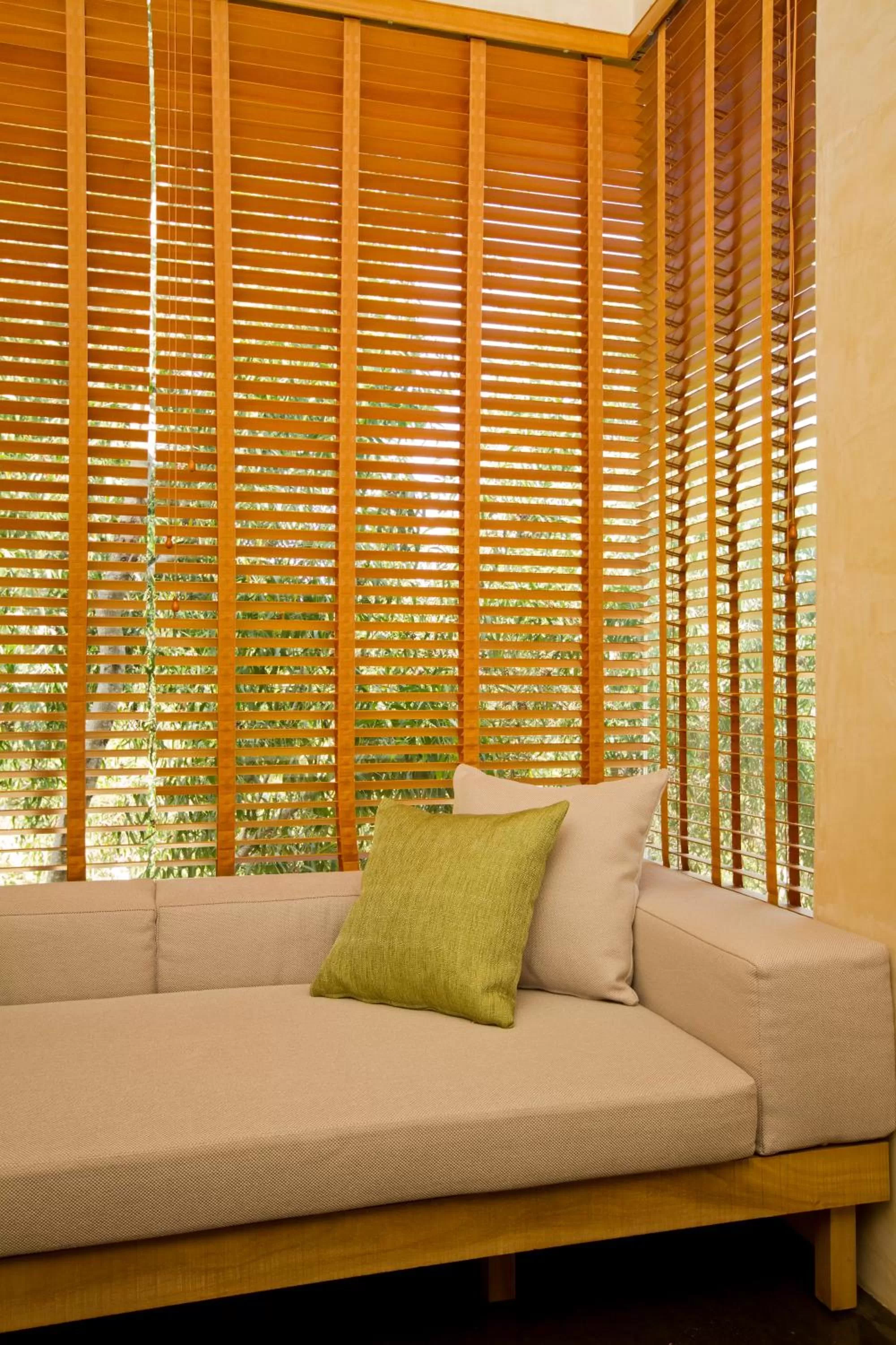 Living room, Bed in Amorita Resort Bohol