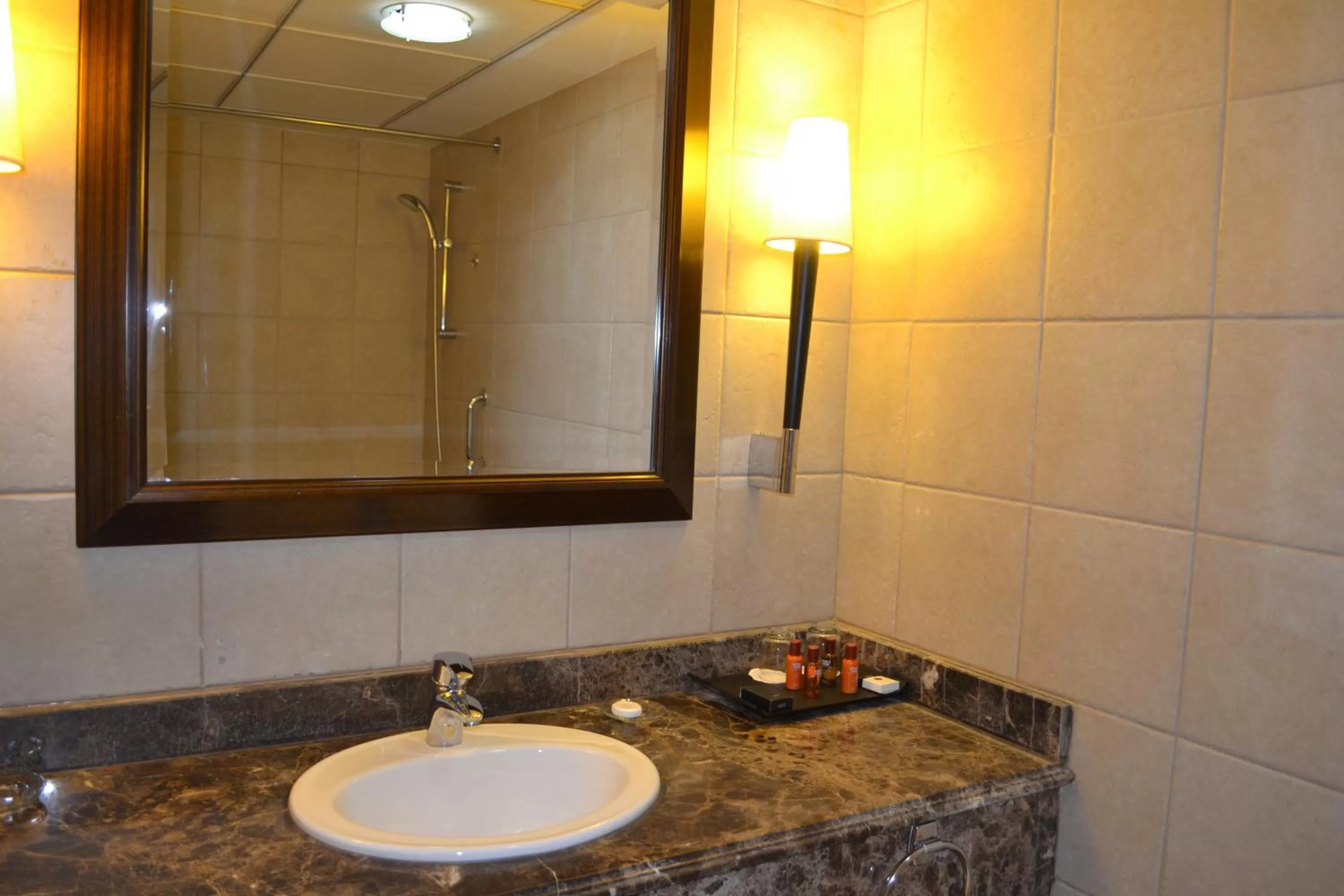Bathroom in Sheraton Khalidiya Hotel
