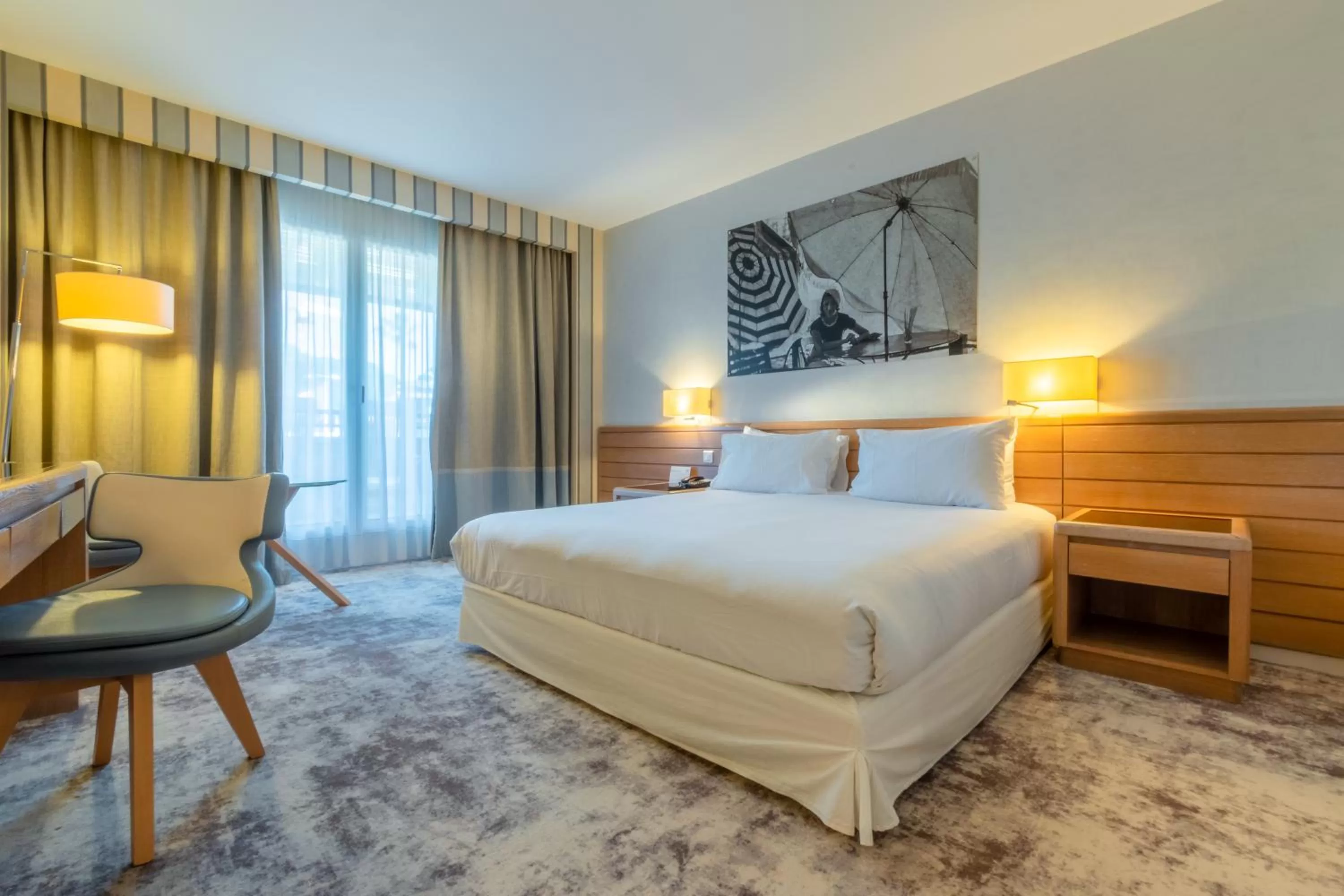 Bed in Holiday Inn Nice - Port St Laurent by IHG