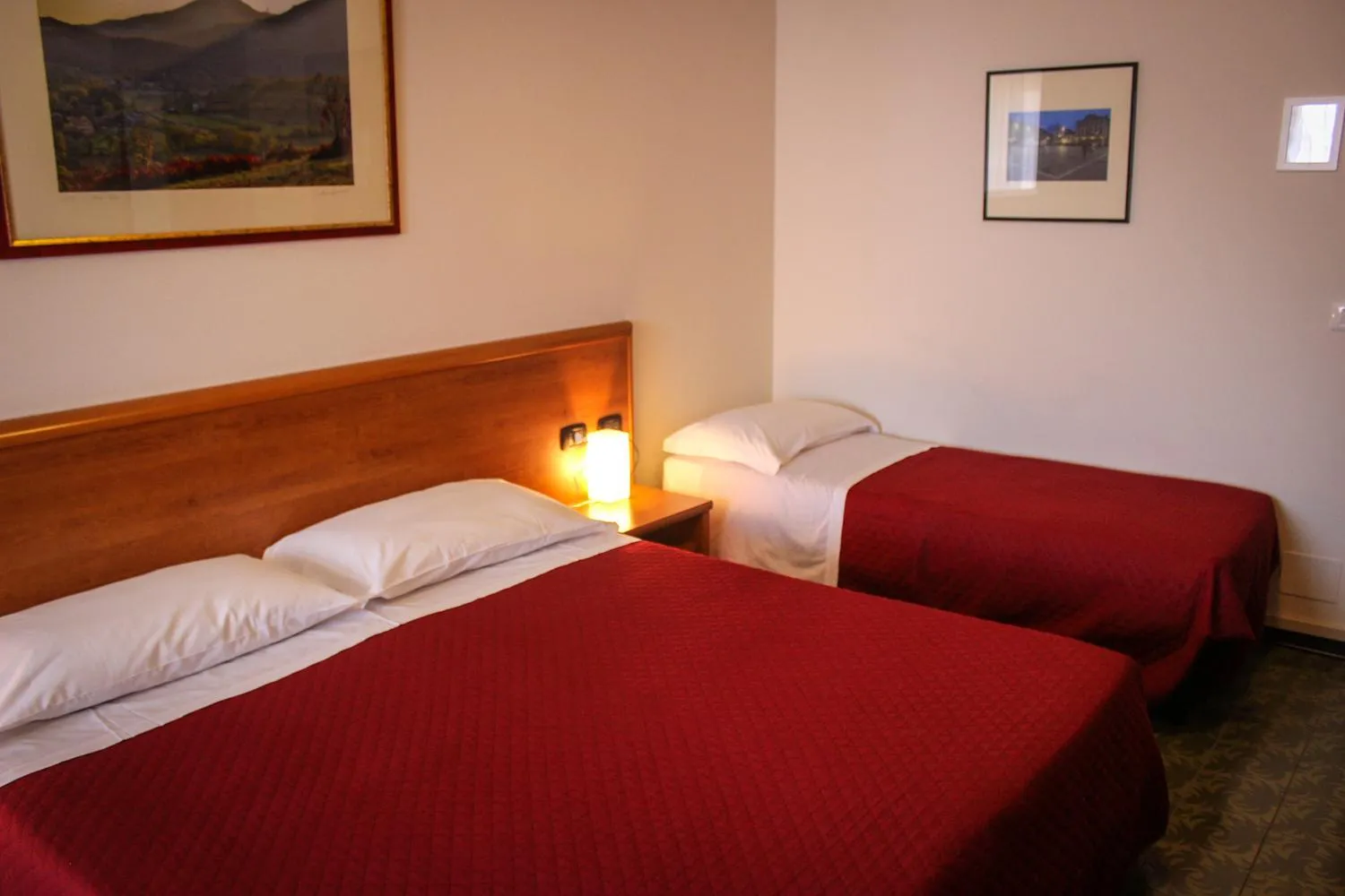 Bed in Hotel Centrale