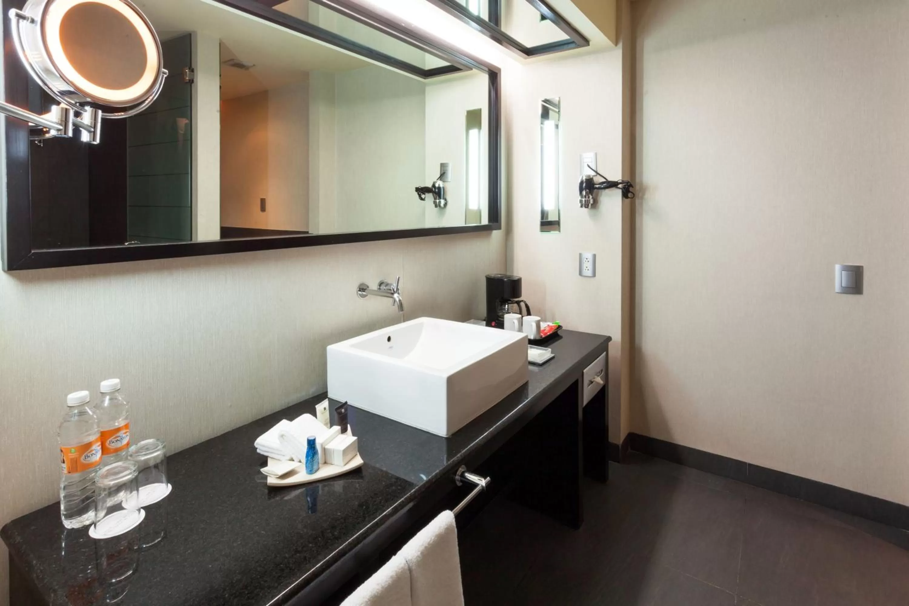 Bathroom in Crowne Plaza Toluca - Lancaster by IHG