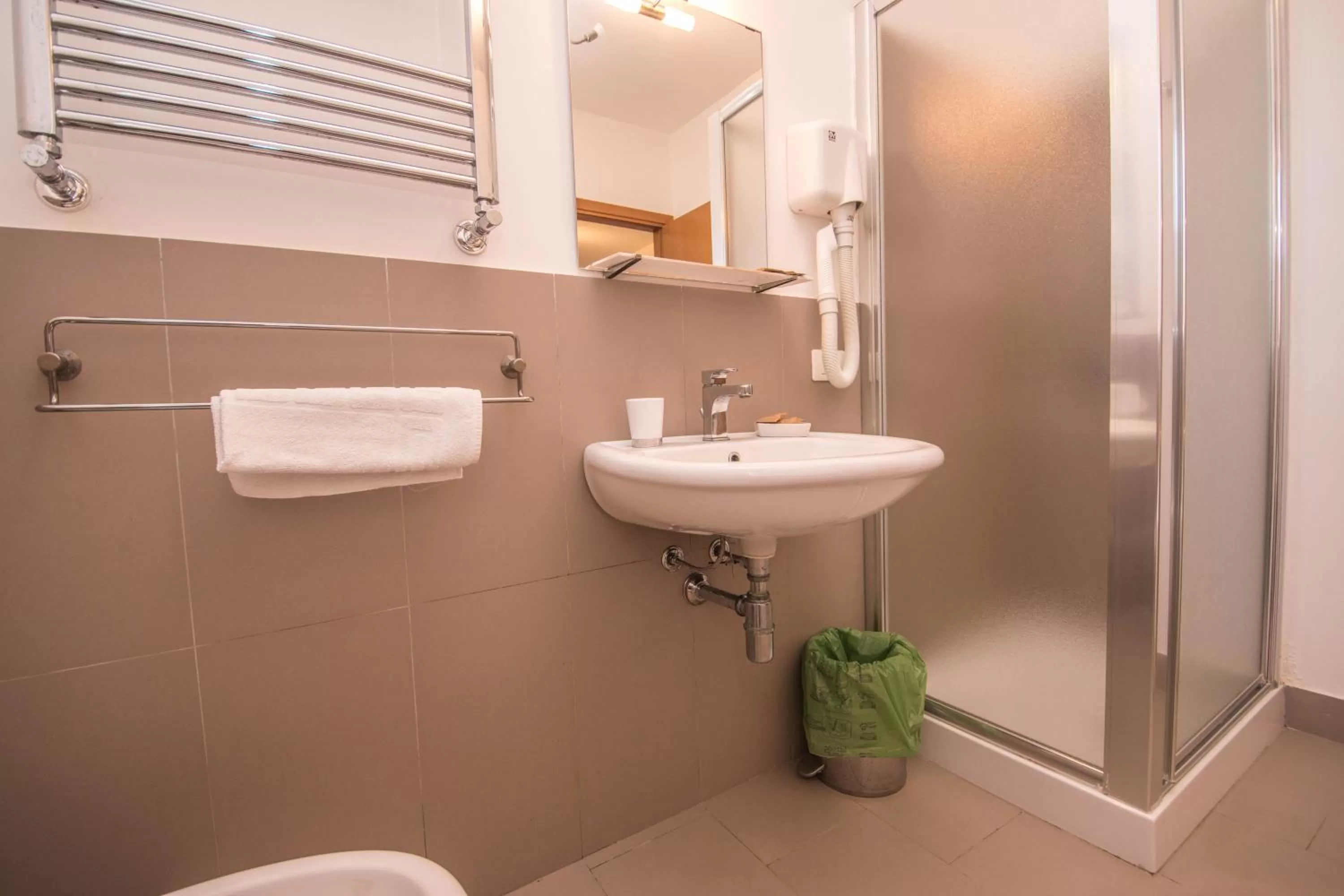 Shower in B&B Le Dune - Self Check in