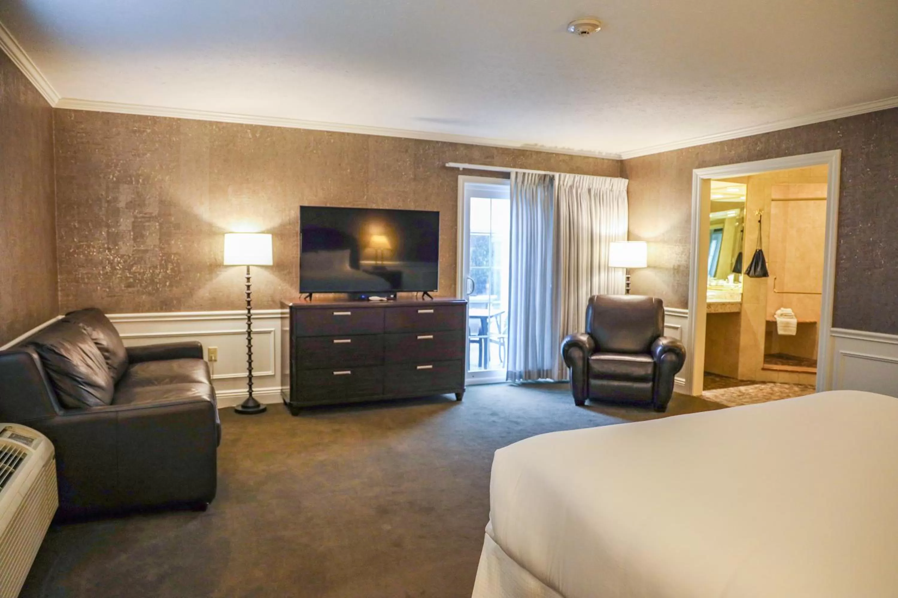 Bed in The Grand Resort