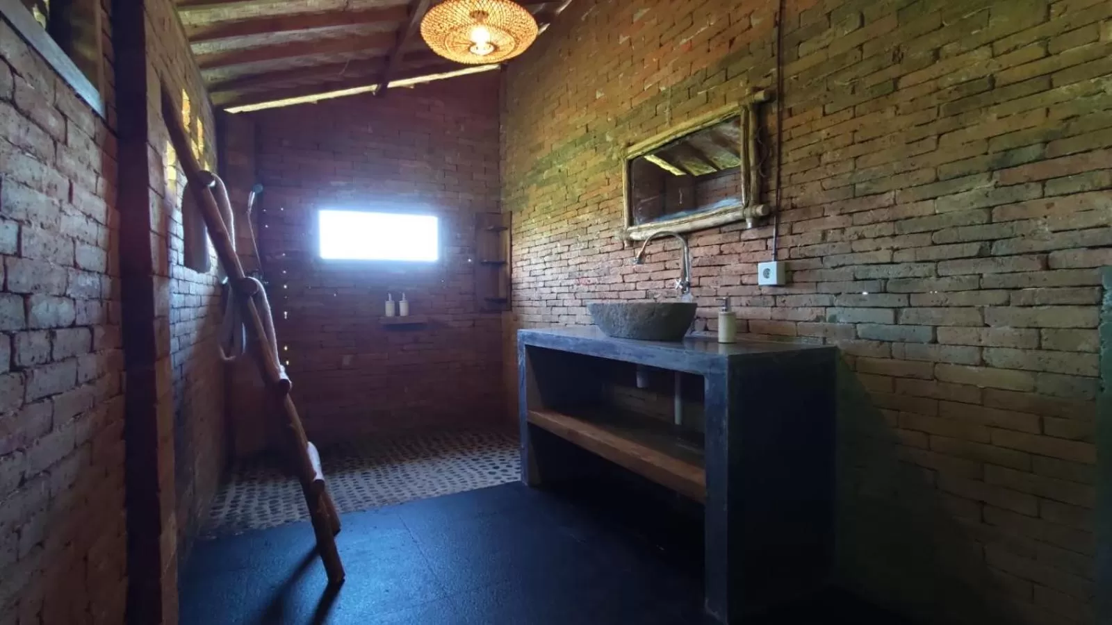 Bathroom in Tanah Damai Hotel