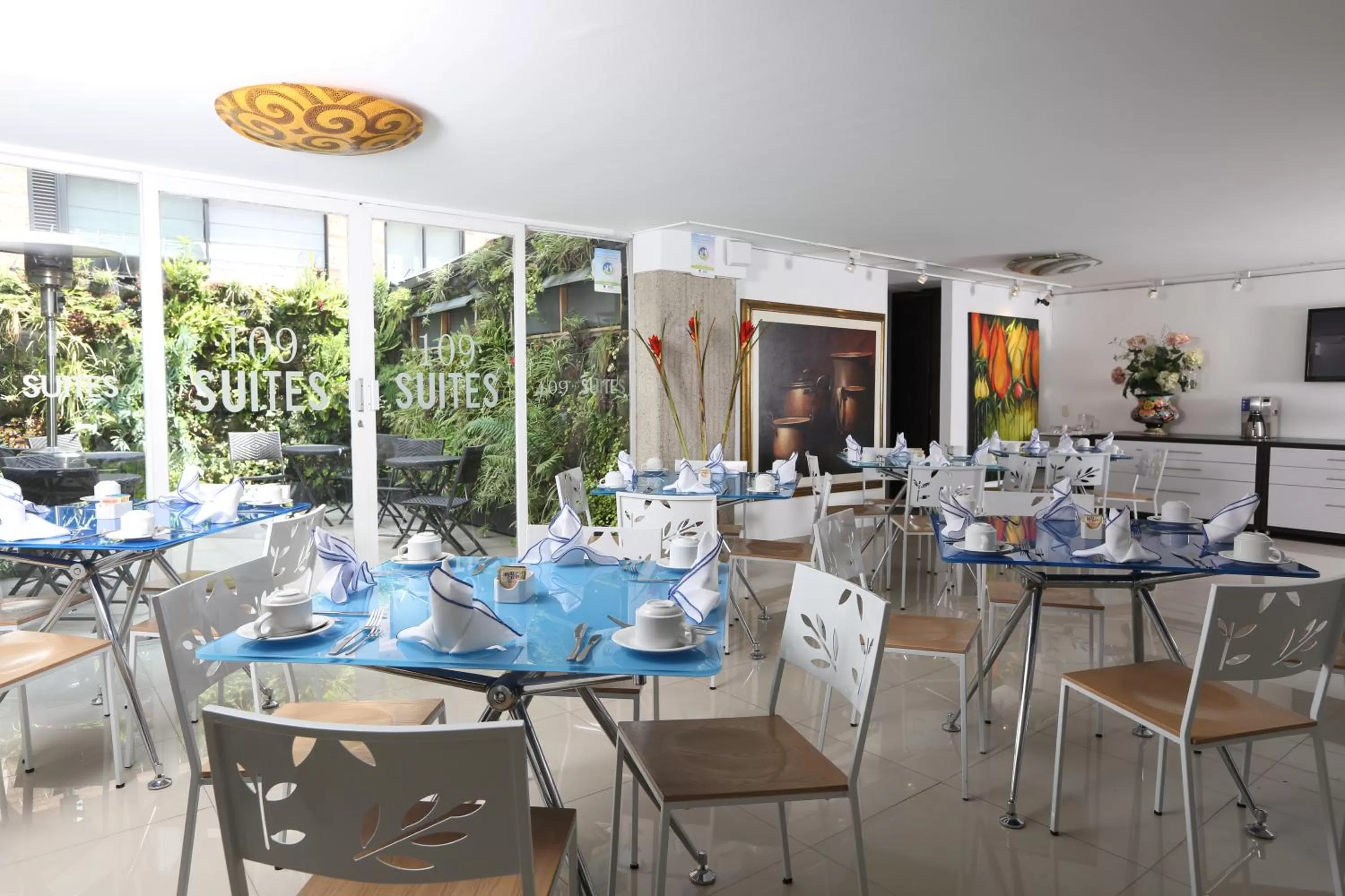 Other, Restaurant/Places to Eat in Suites 109 GH Usaquén