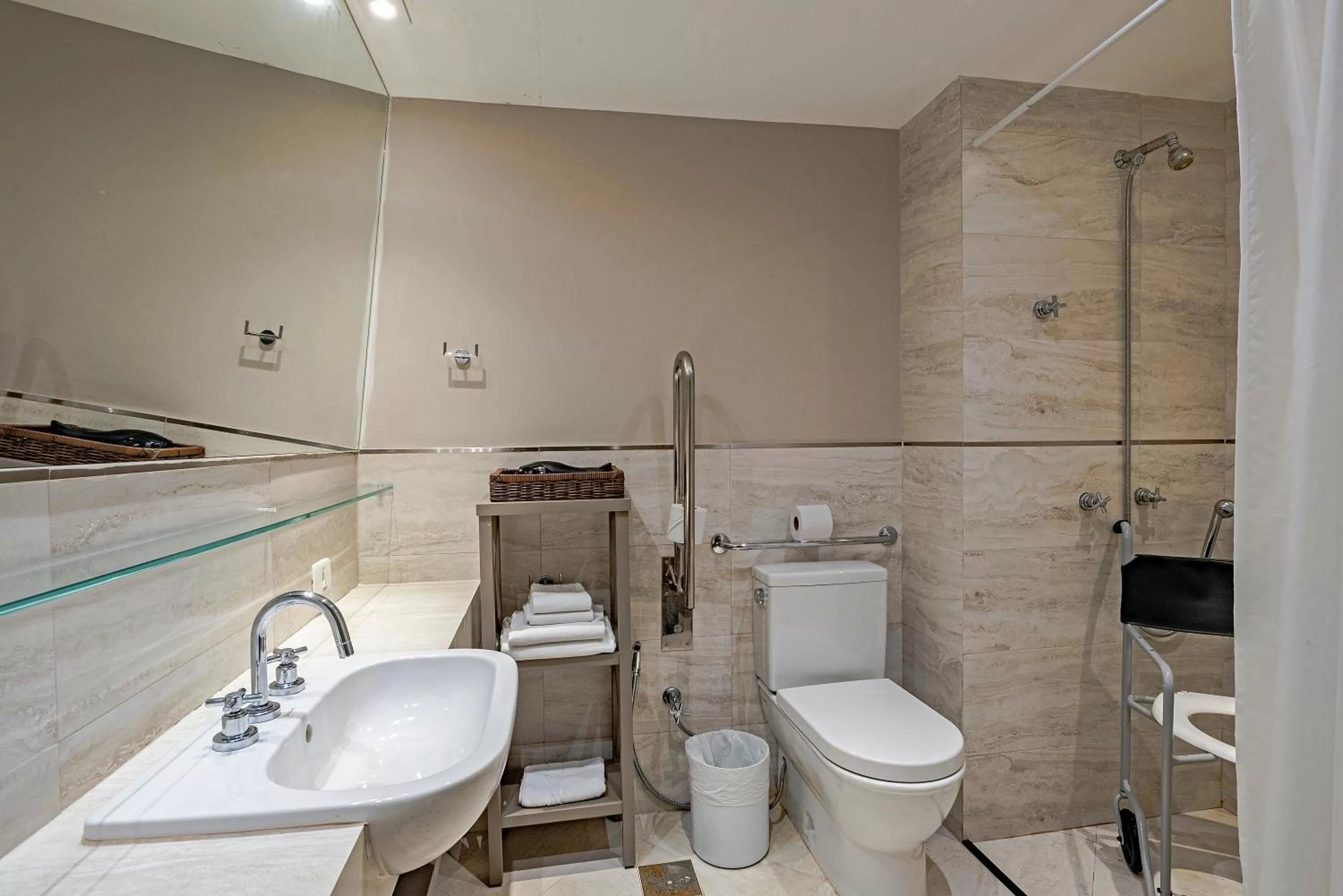 Toilet in Slaviero Baia Norte Florianópolis