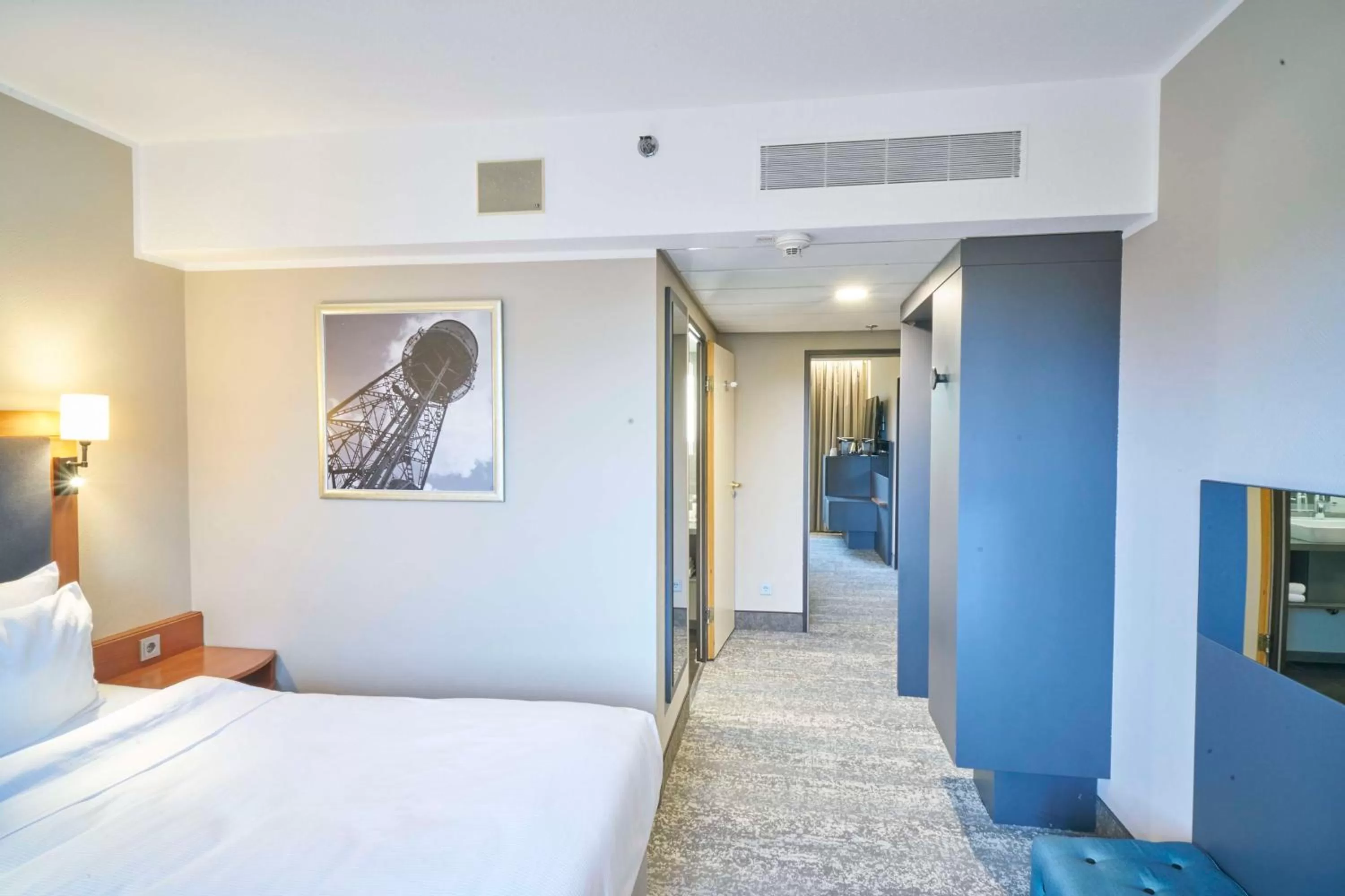 Photo of the whole room, Bed in Radisson Blu Hotel Dortmund