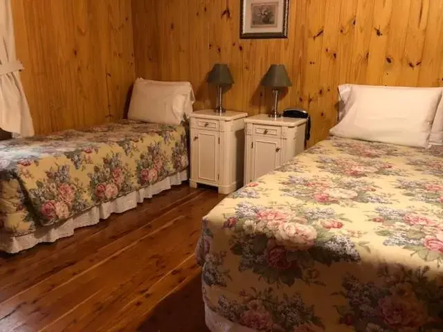 One-Bedroom Apartment in Santa Monica Aparts One-Bedroom Apartment in Santa Monica Aparts