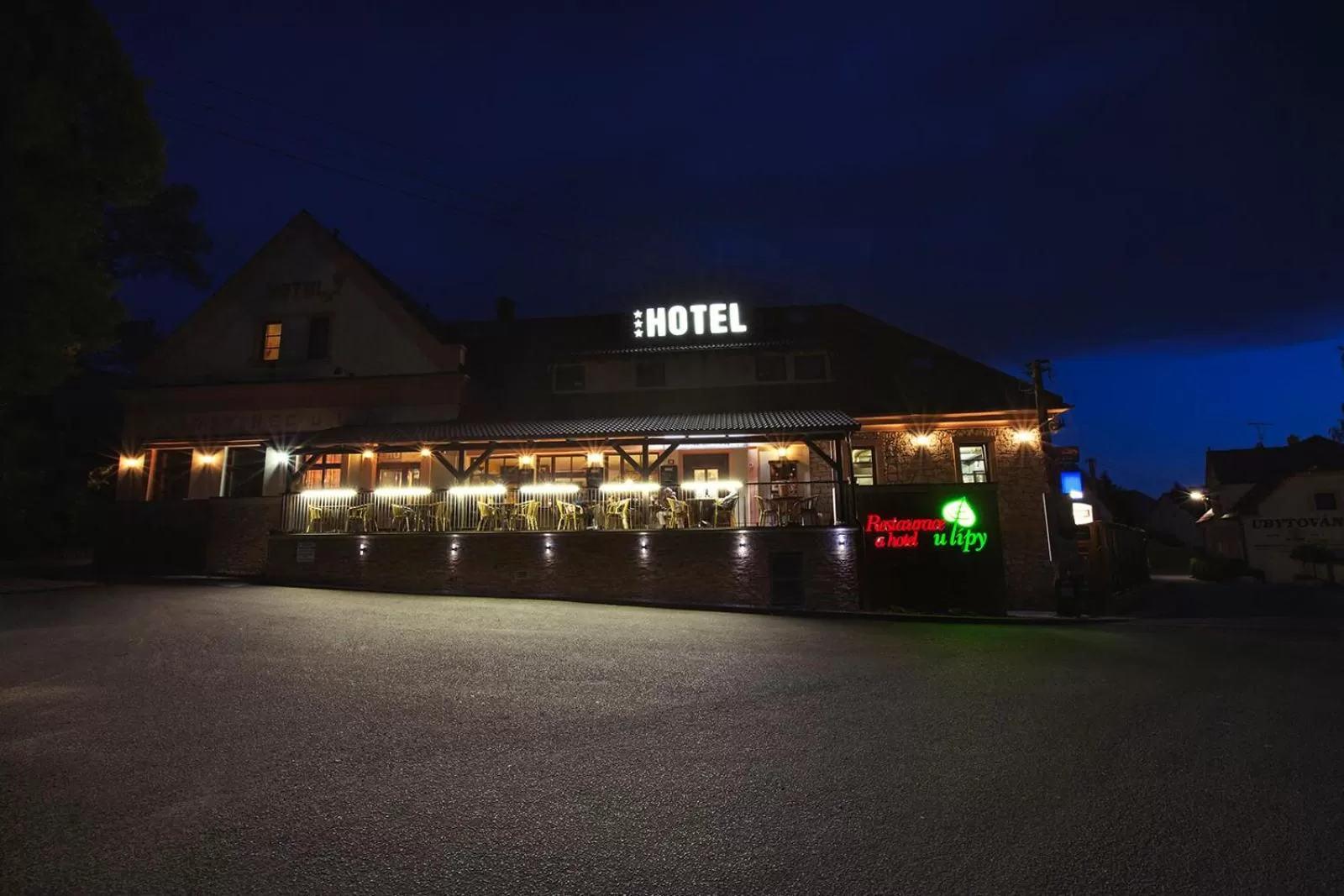 Facade/entrance in Hotel U Lípy