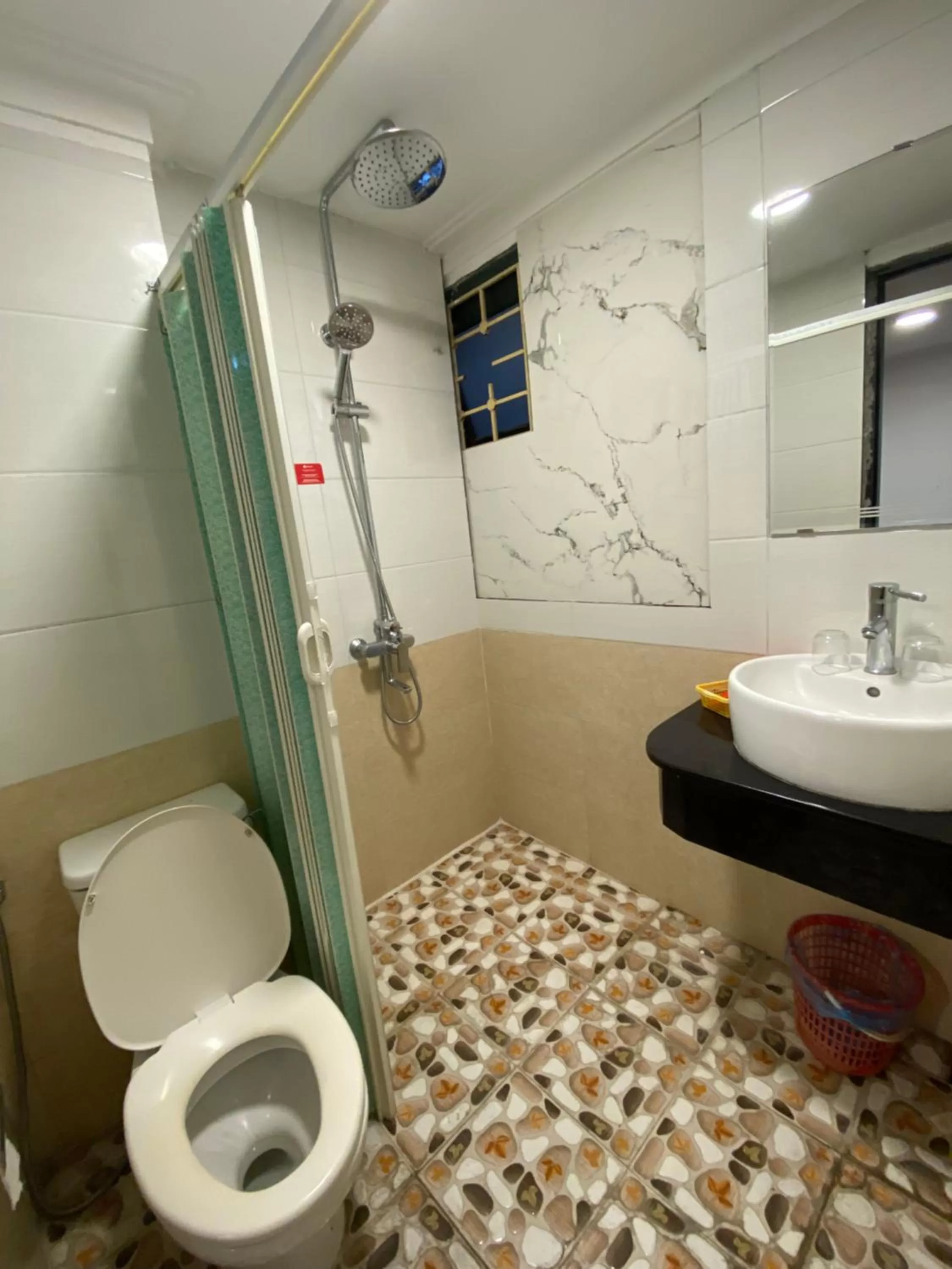 Bathroom in Sophie hotel