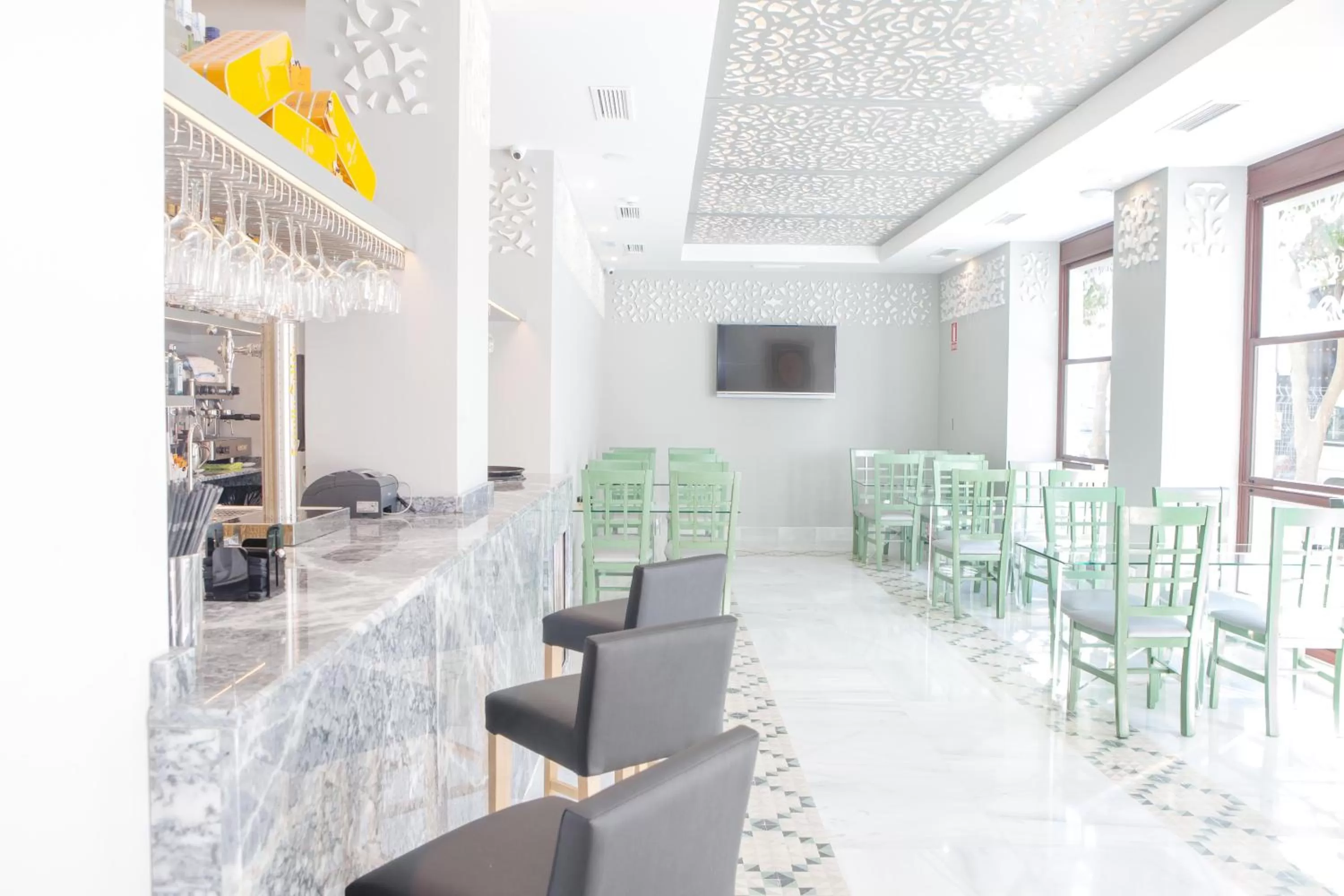 Lounge or bar in Soho Boutique Capuchinos & Spa