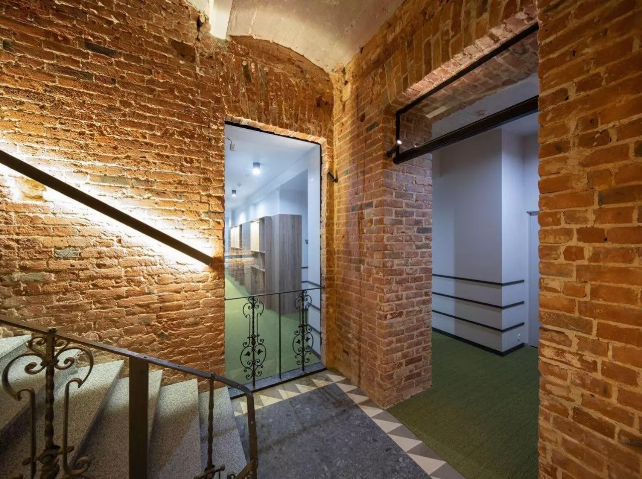 Property building in Four Rooms City