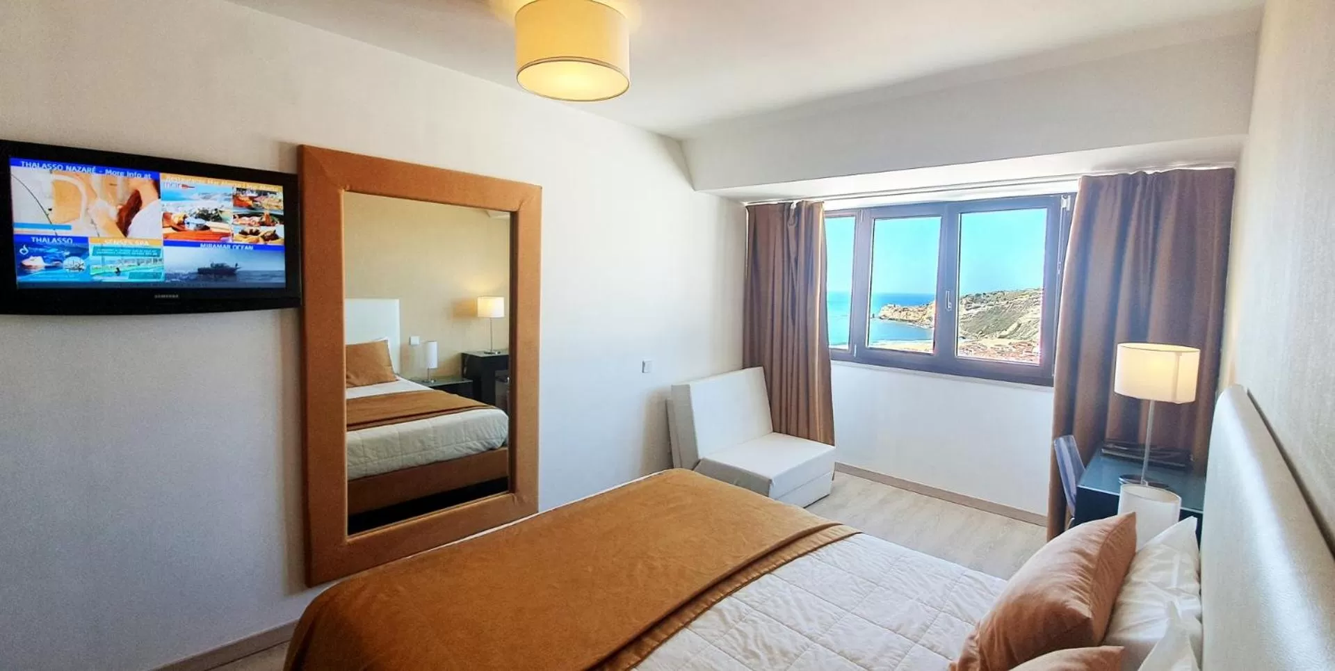 Sea view, Bed in Miramar Hotel Spa & Apartments