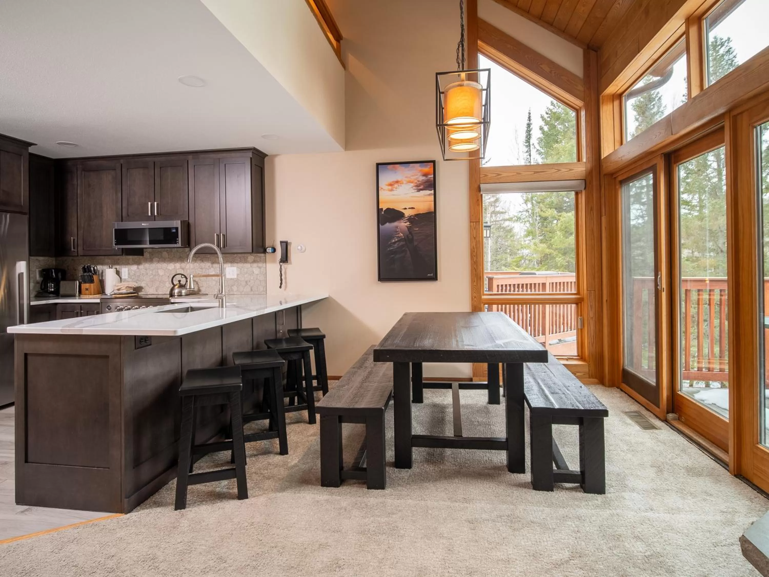 Kitchen/Kitchenette in Caribou Highlands Lodge