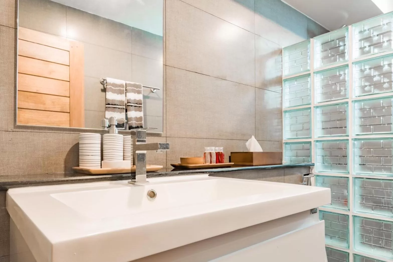 Bathroom in THE BEACH CHA AM Suites