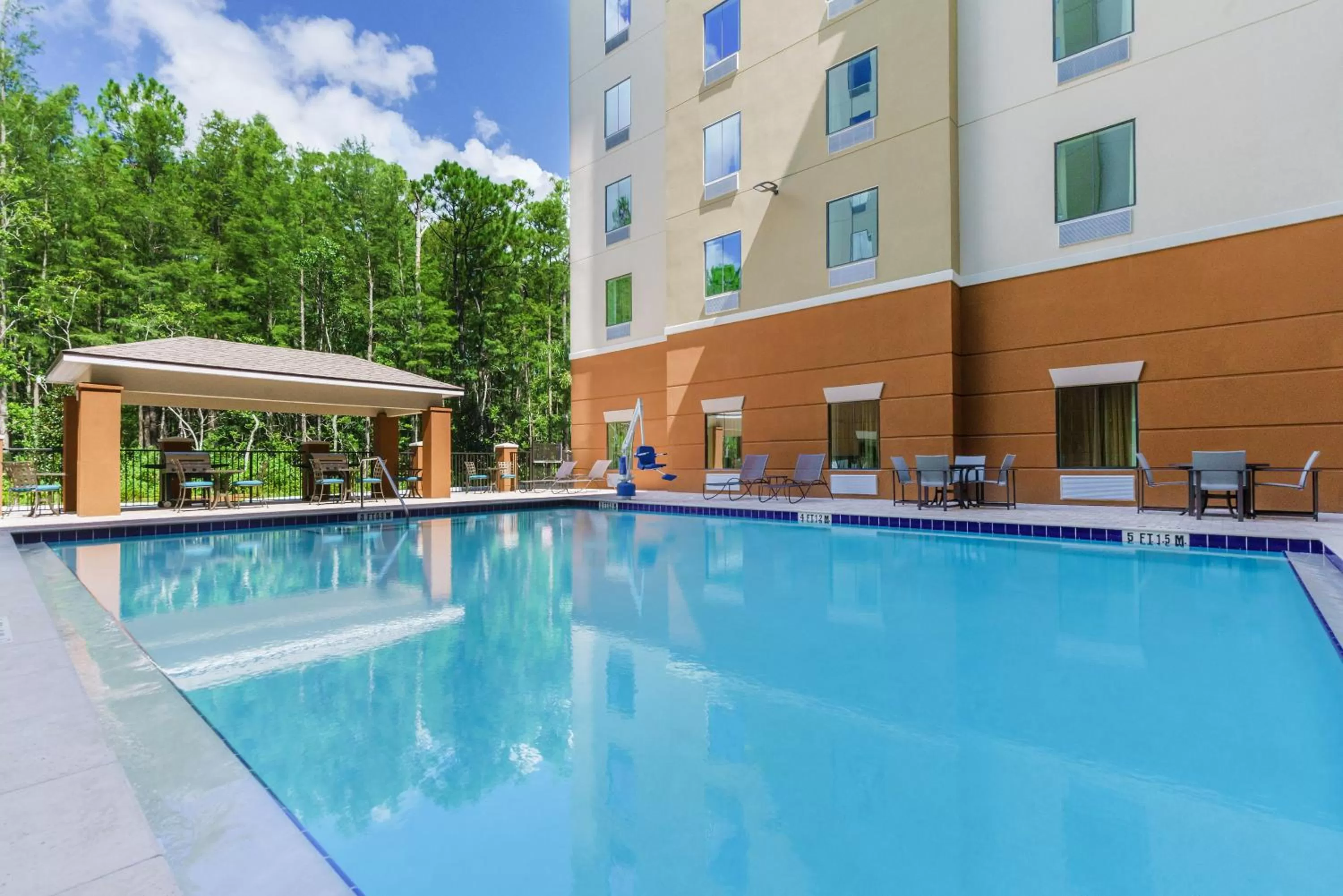 BBQ facilities in Candlewood Suites - Orlando - Lake Buena Vista by IHG