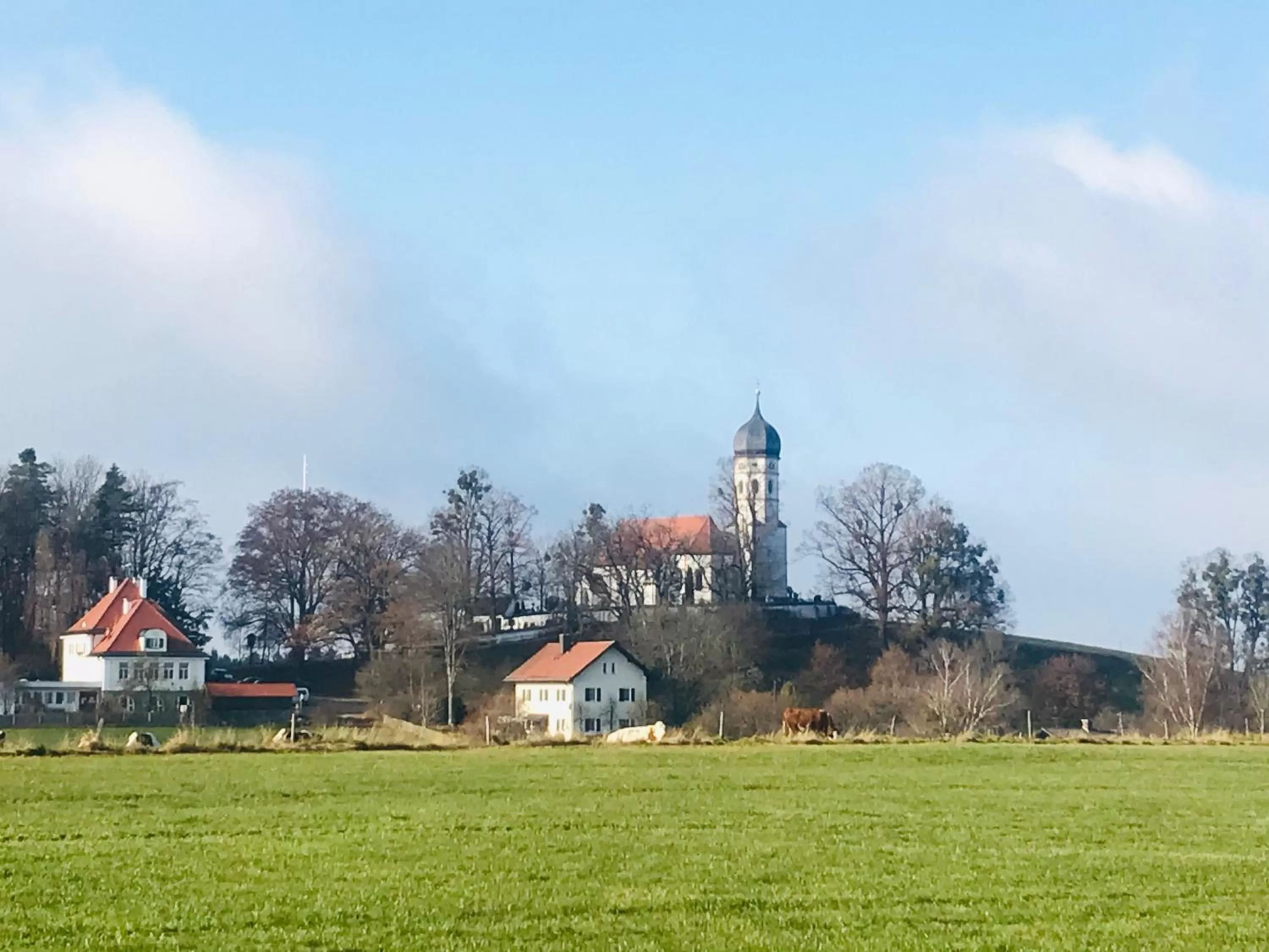 Nearby landmark, Property Building in Bed and Breakfast Bavaria München