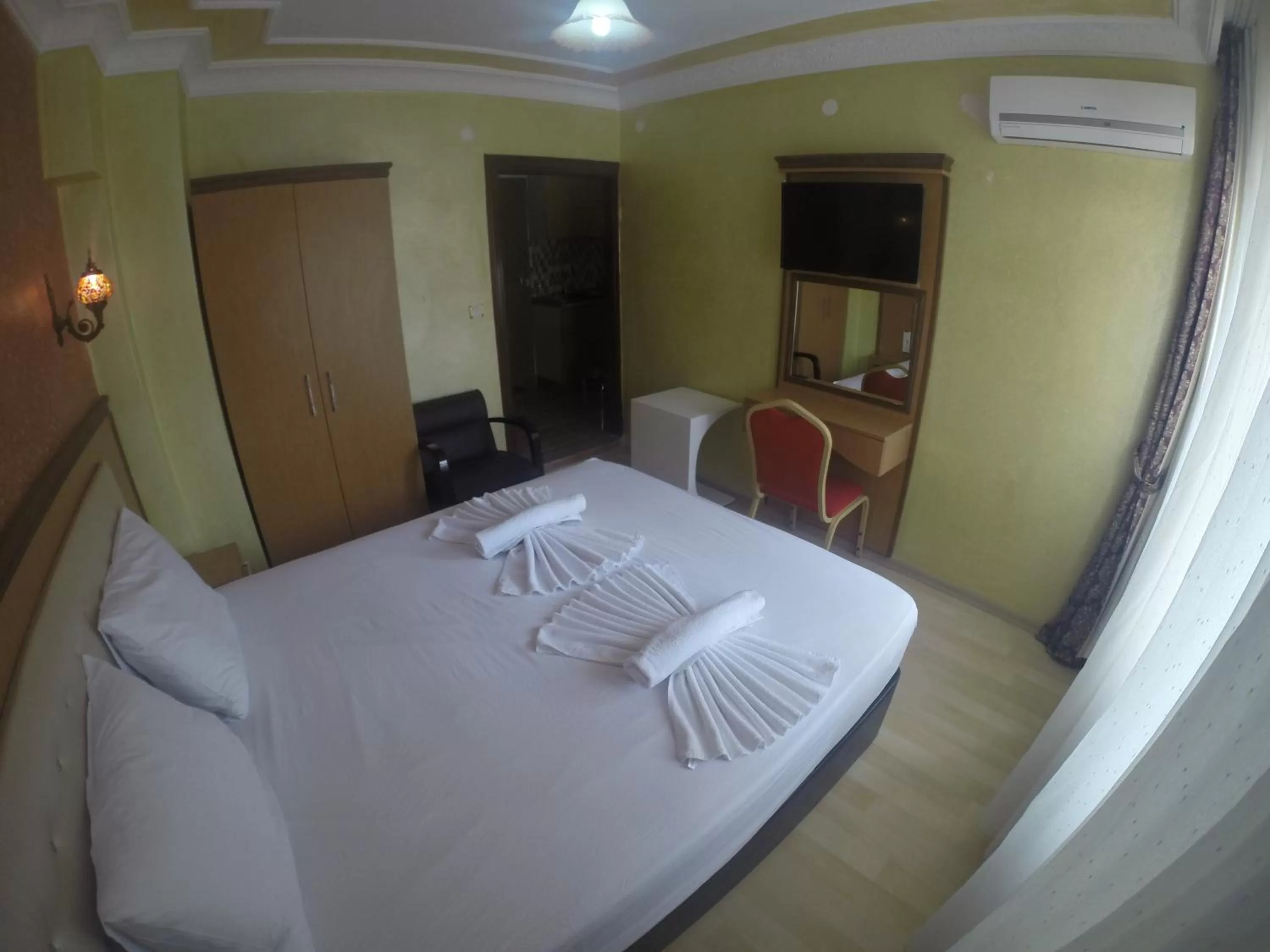 Bedroom, Room Photo in Arat Apartments