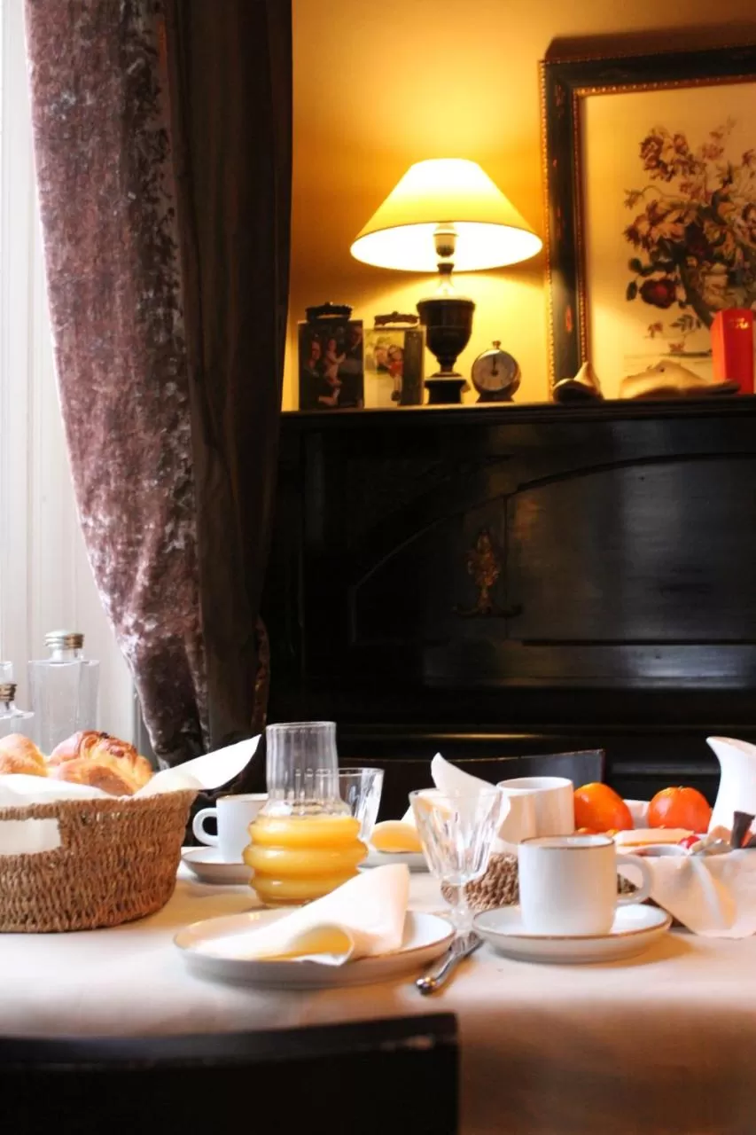Breakfast, Restaurant/Places to Eat in B&B 't Kasteel & 't Koetshuys
