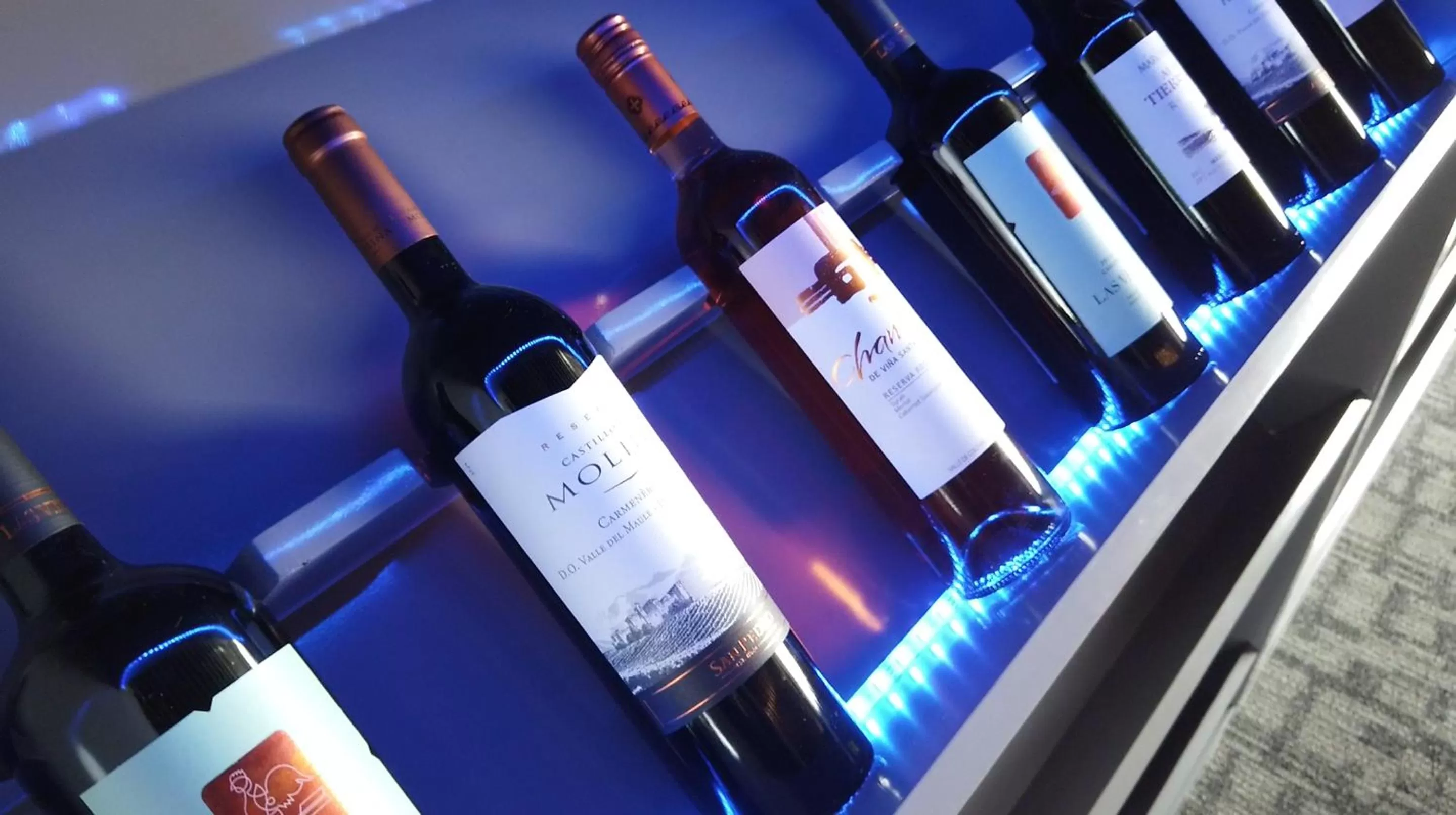 Drinks in Hotel He Wang Santiago