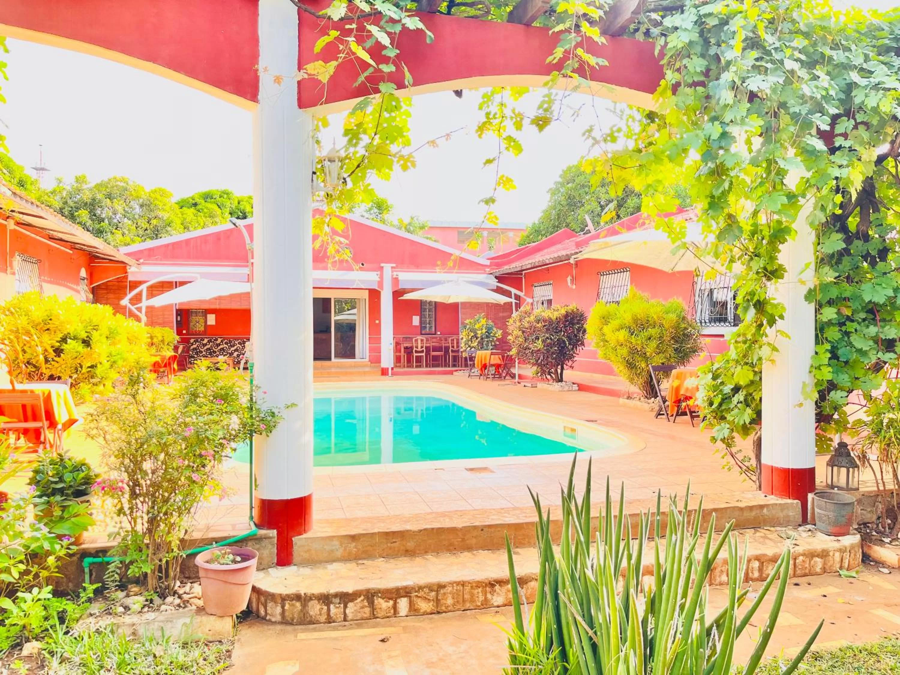 Garden in Régina Lodge Diégo Suarez Madagascar