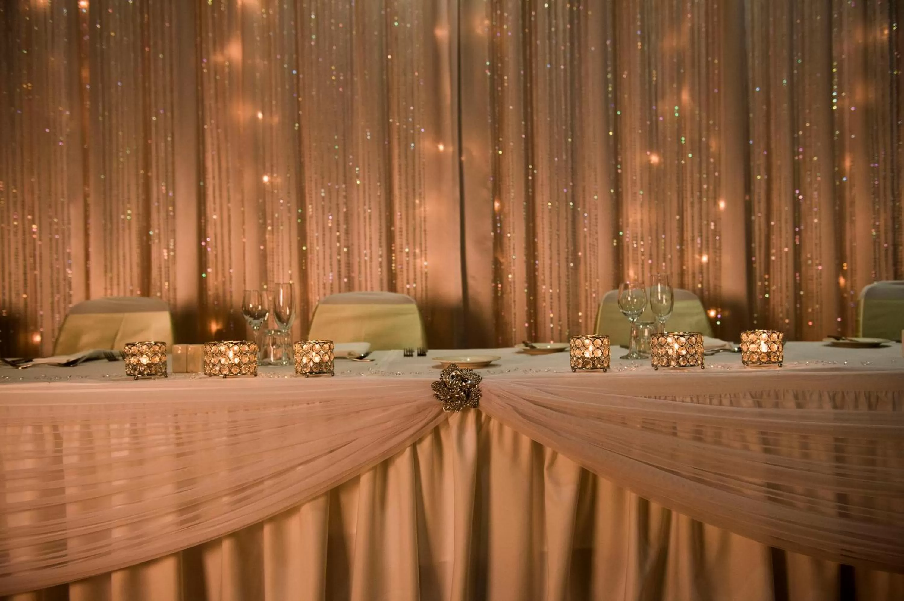 Food and drinks in The Lord Forrest Hotel