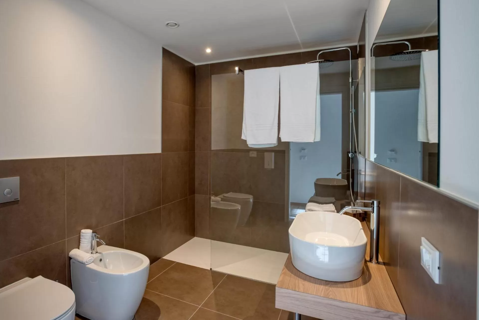 Bathroom in Barambana Rooms