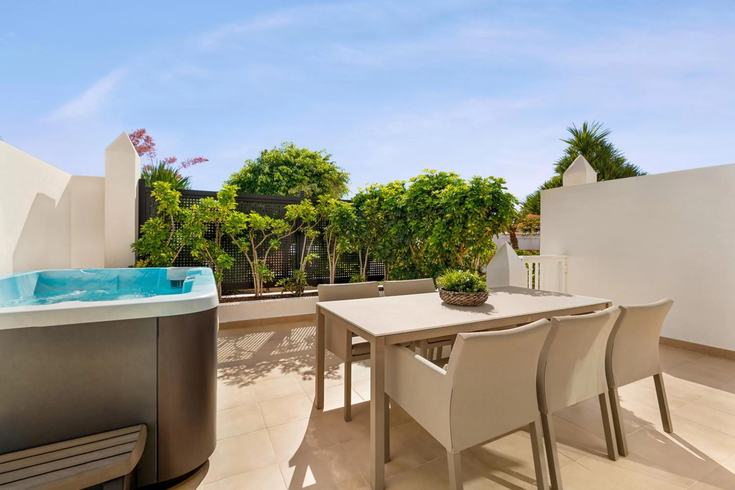 Hot Tub in Wyndham Residences Golf del Sur