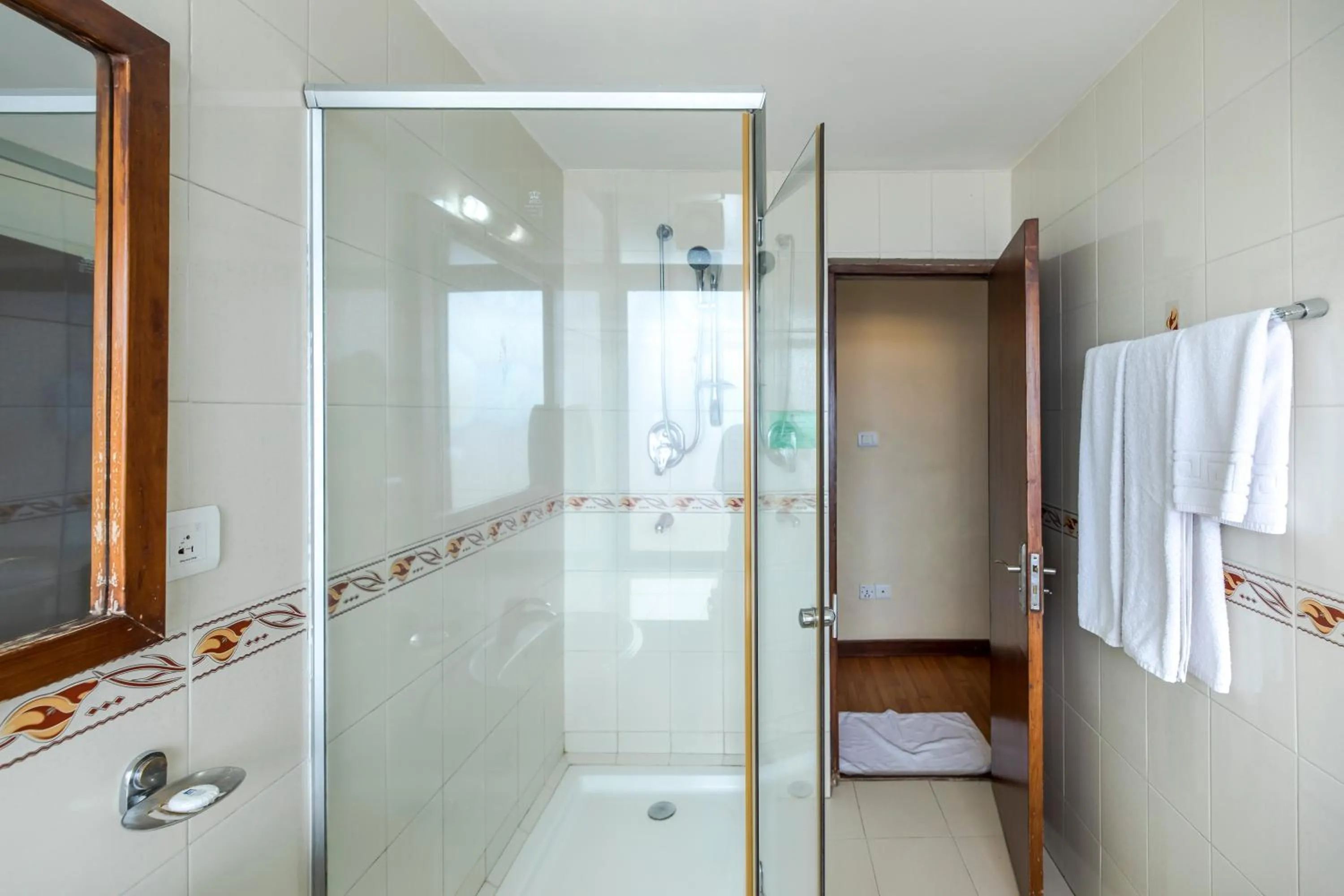 Bathroom in Airport Hotel