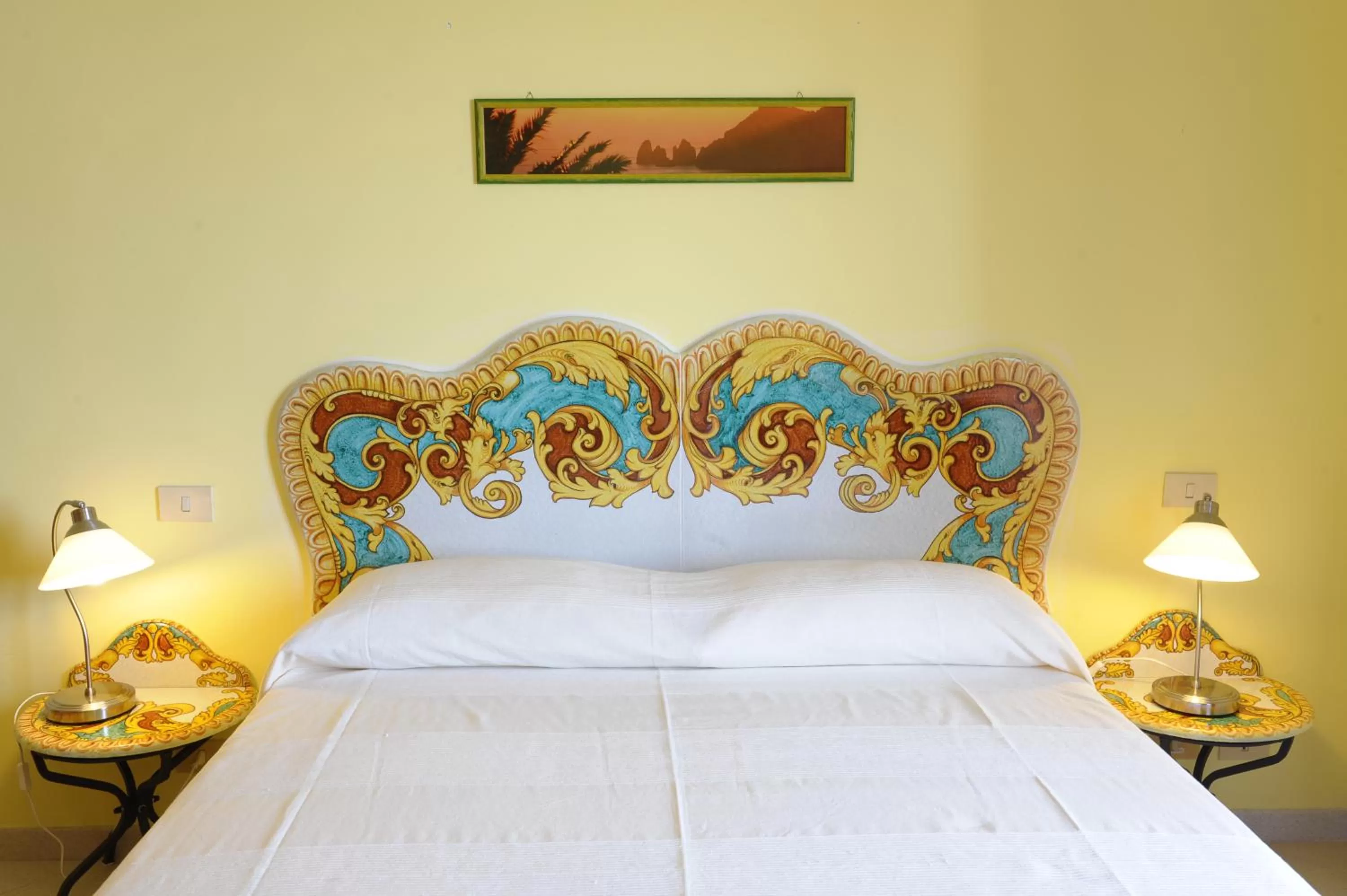 Balcony/Terrace, Bed in Il Giardino Dei Limoni