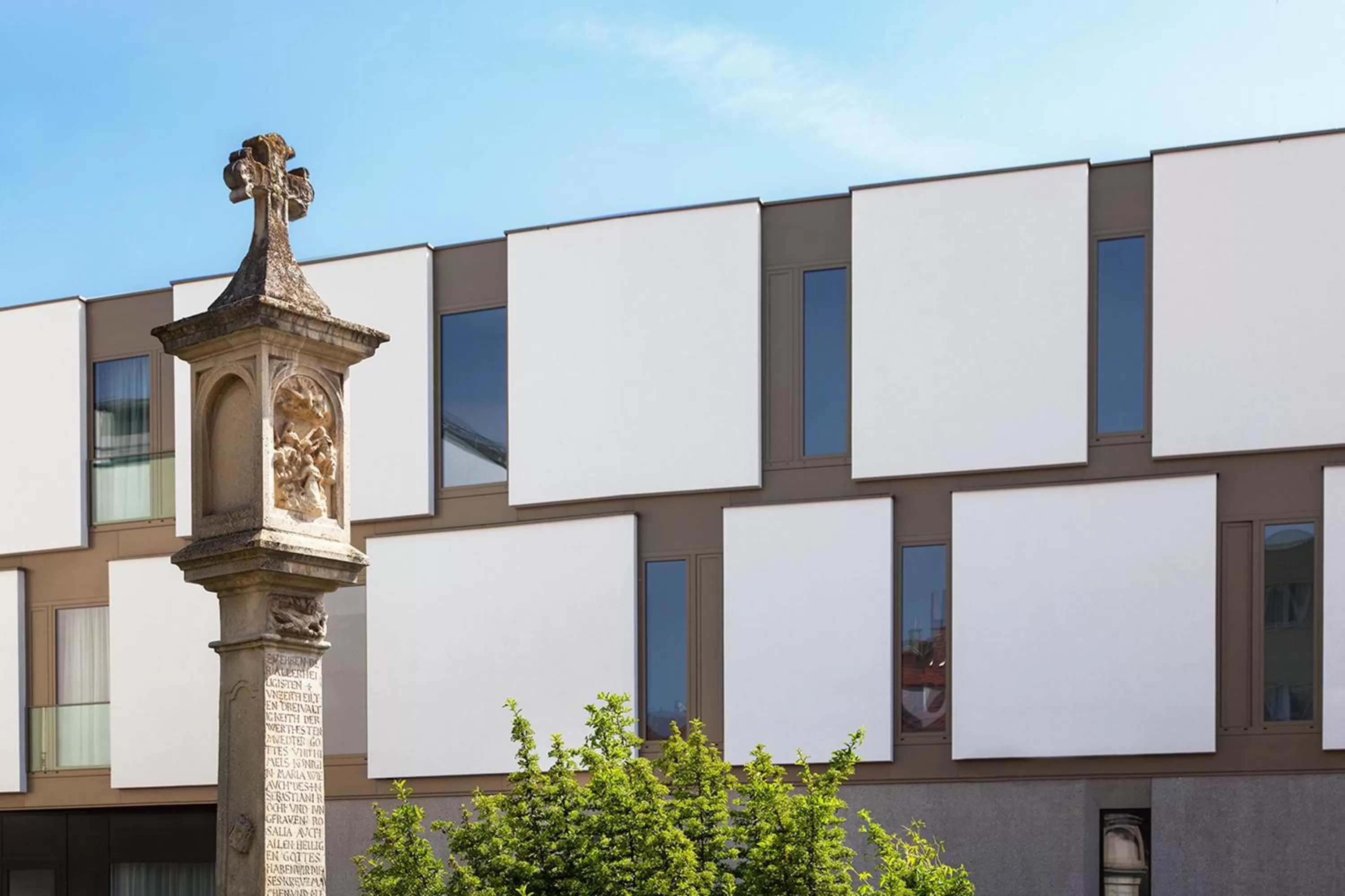 Facade/entrance in Klinglhuber Suites