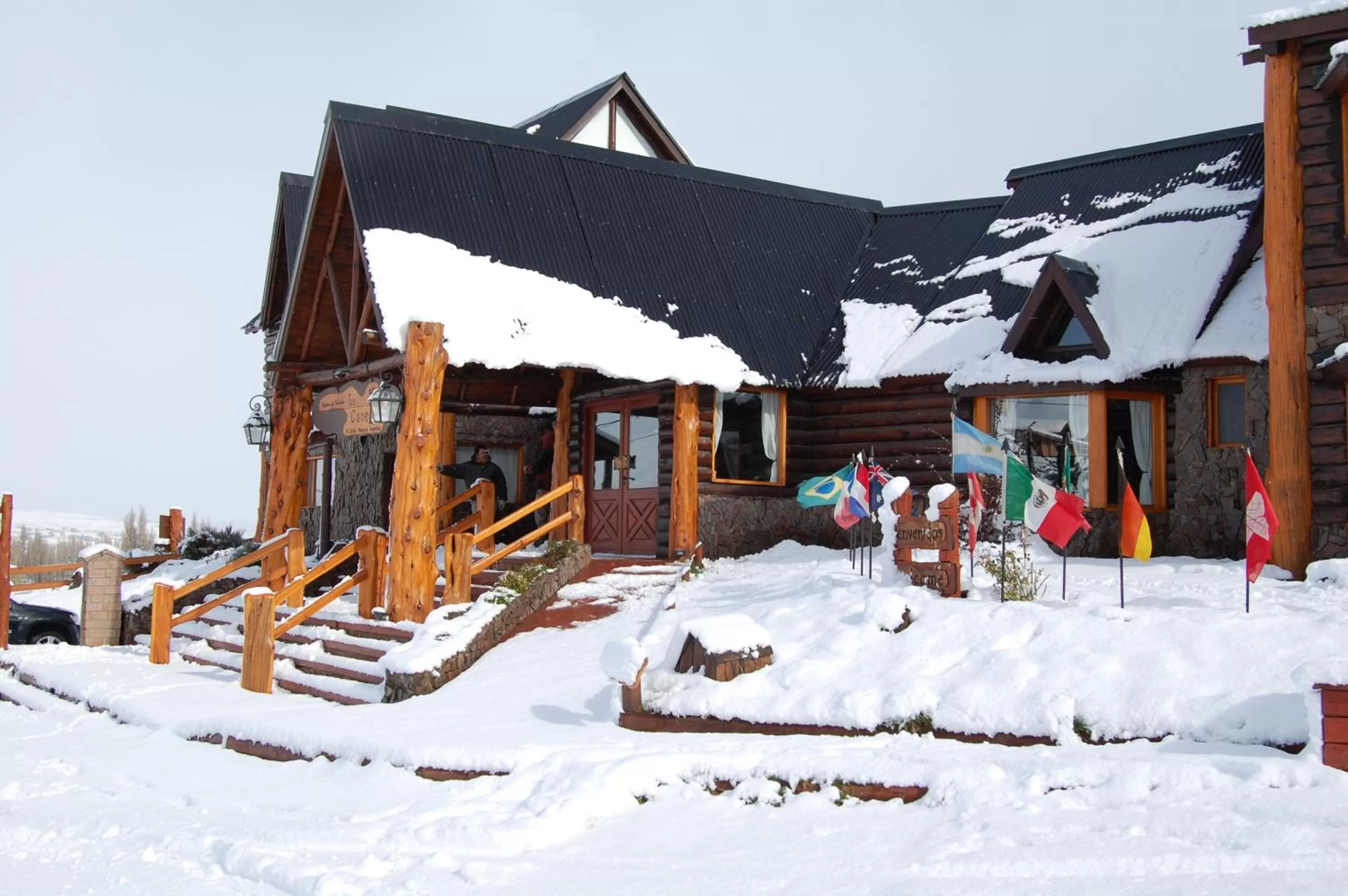 Property building, Winter in Hosteria Los Canelos