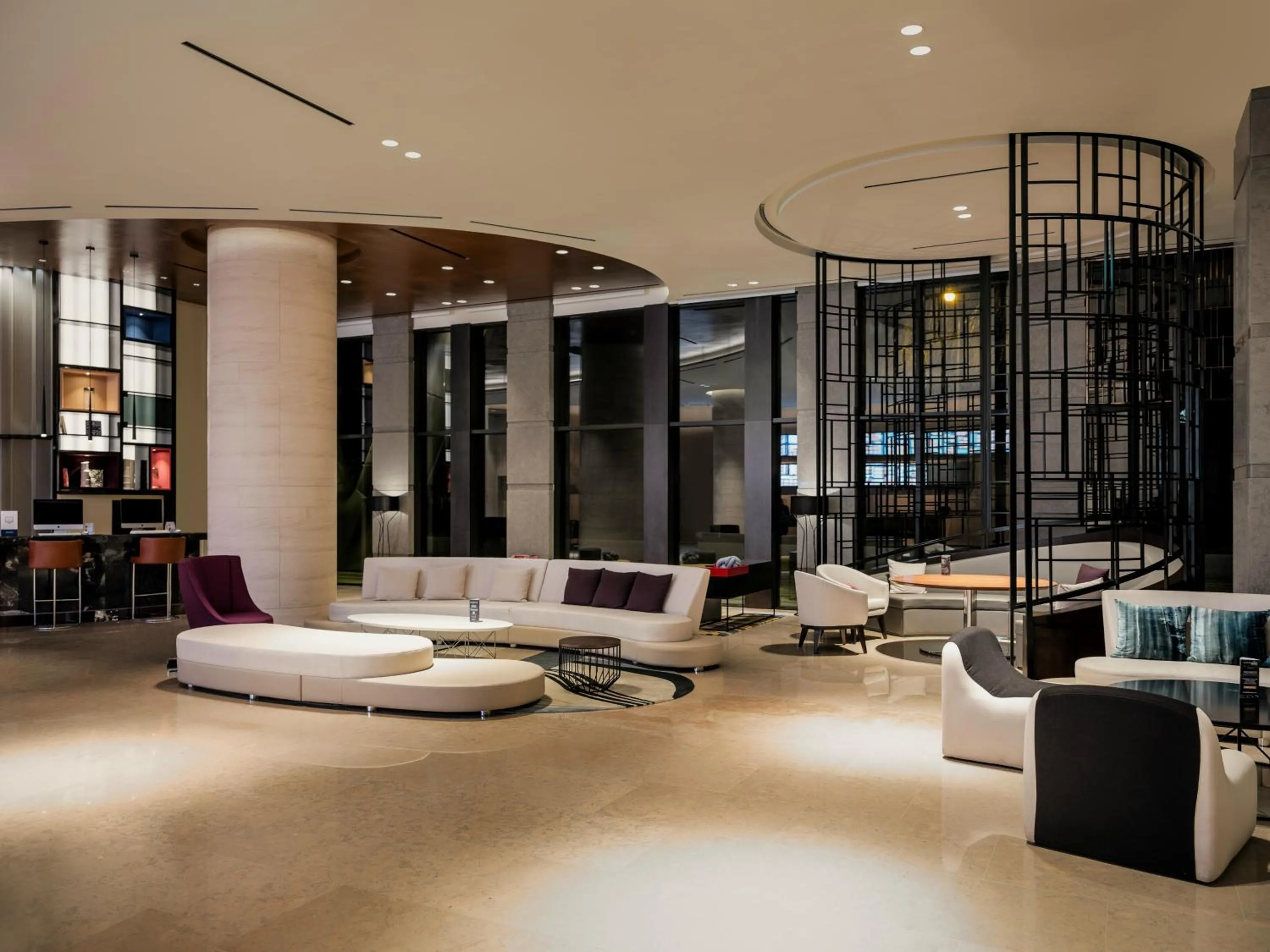 Lobby or reception in Novotel Ambassador Seoul Yongsan