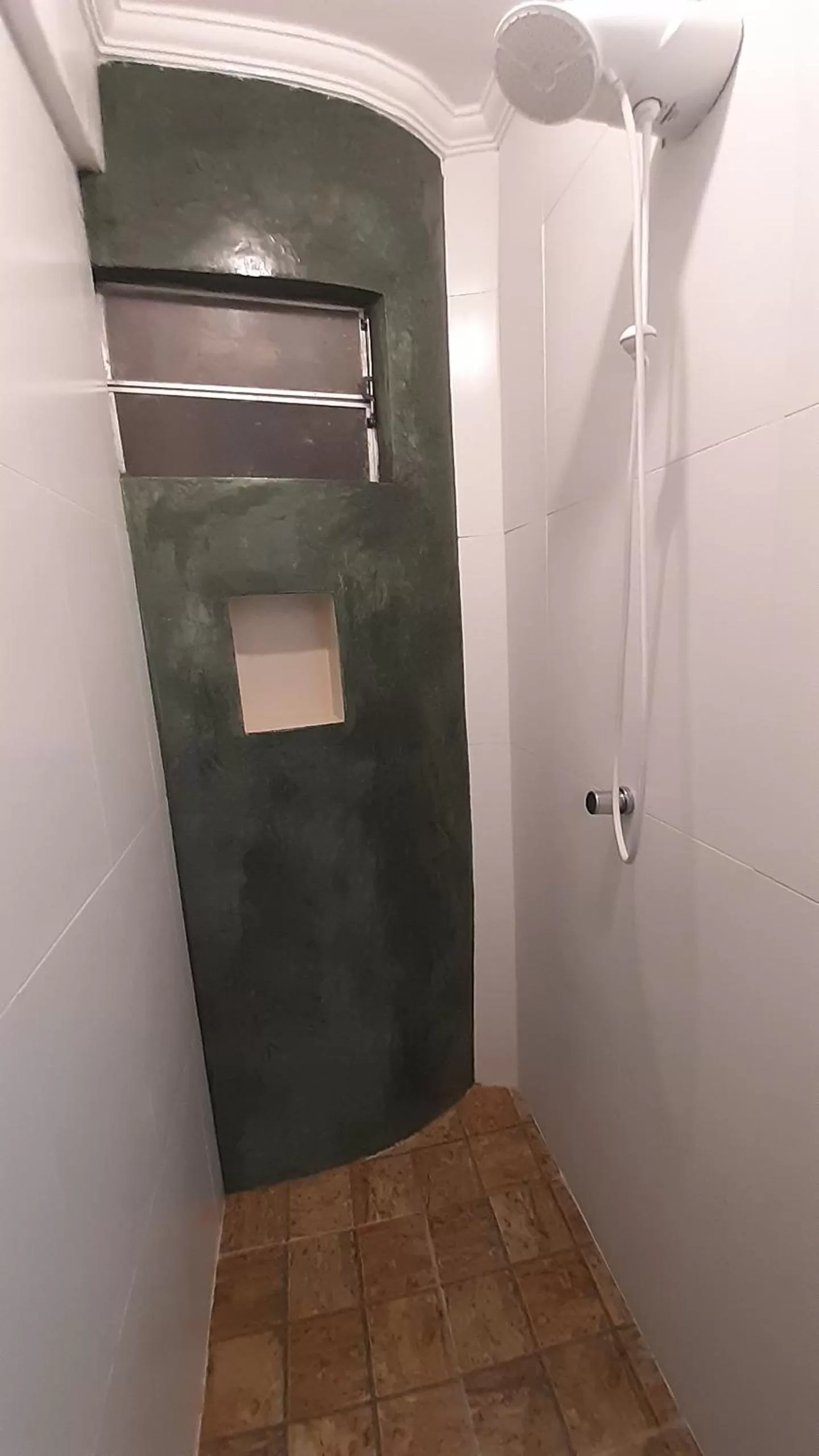 Shower, Bathroom in Pousada Reino Encantado - São Thomé das Letras - Minas Gerais