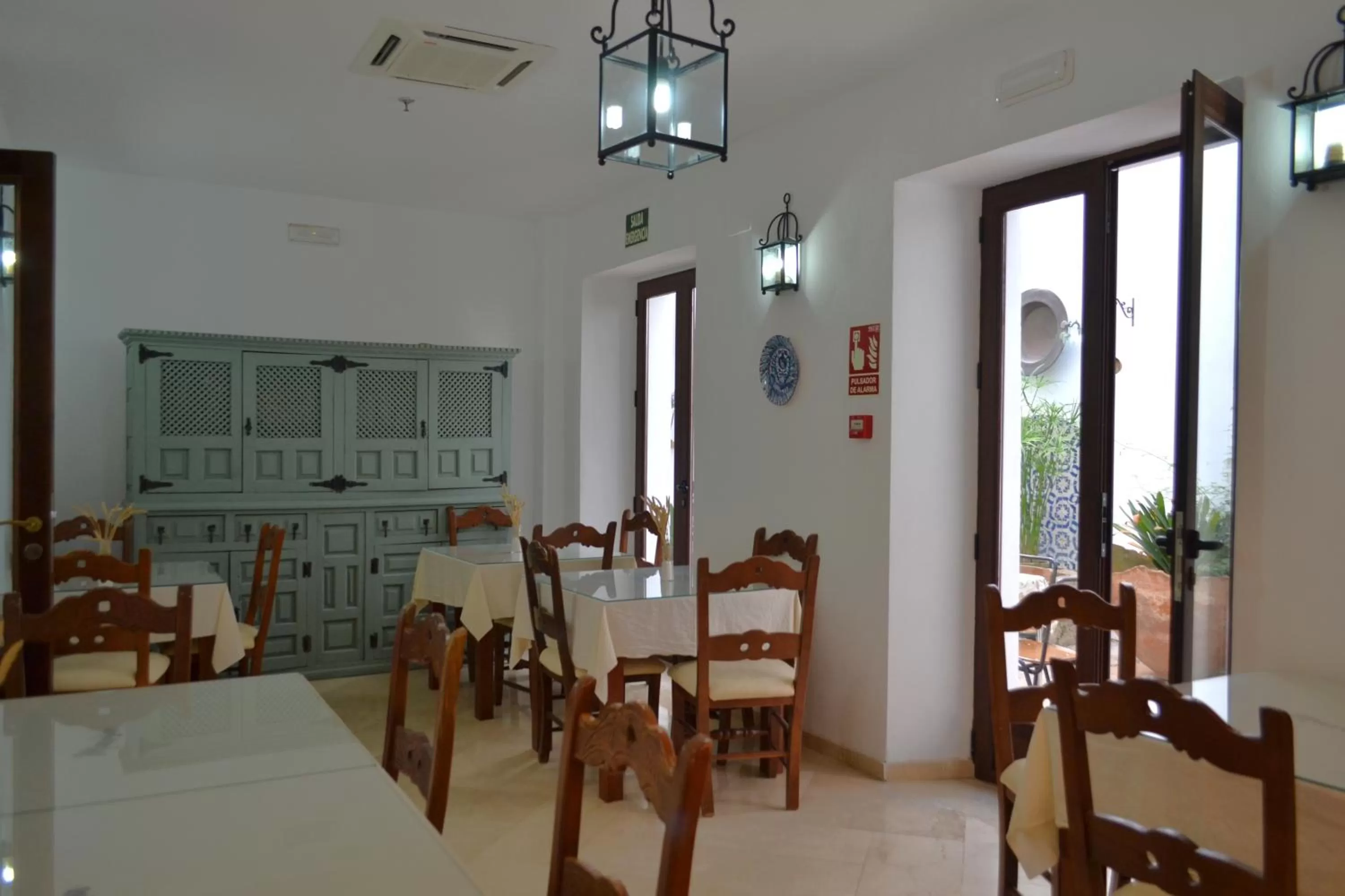 Lounge or bar in Hotel Marisa