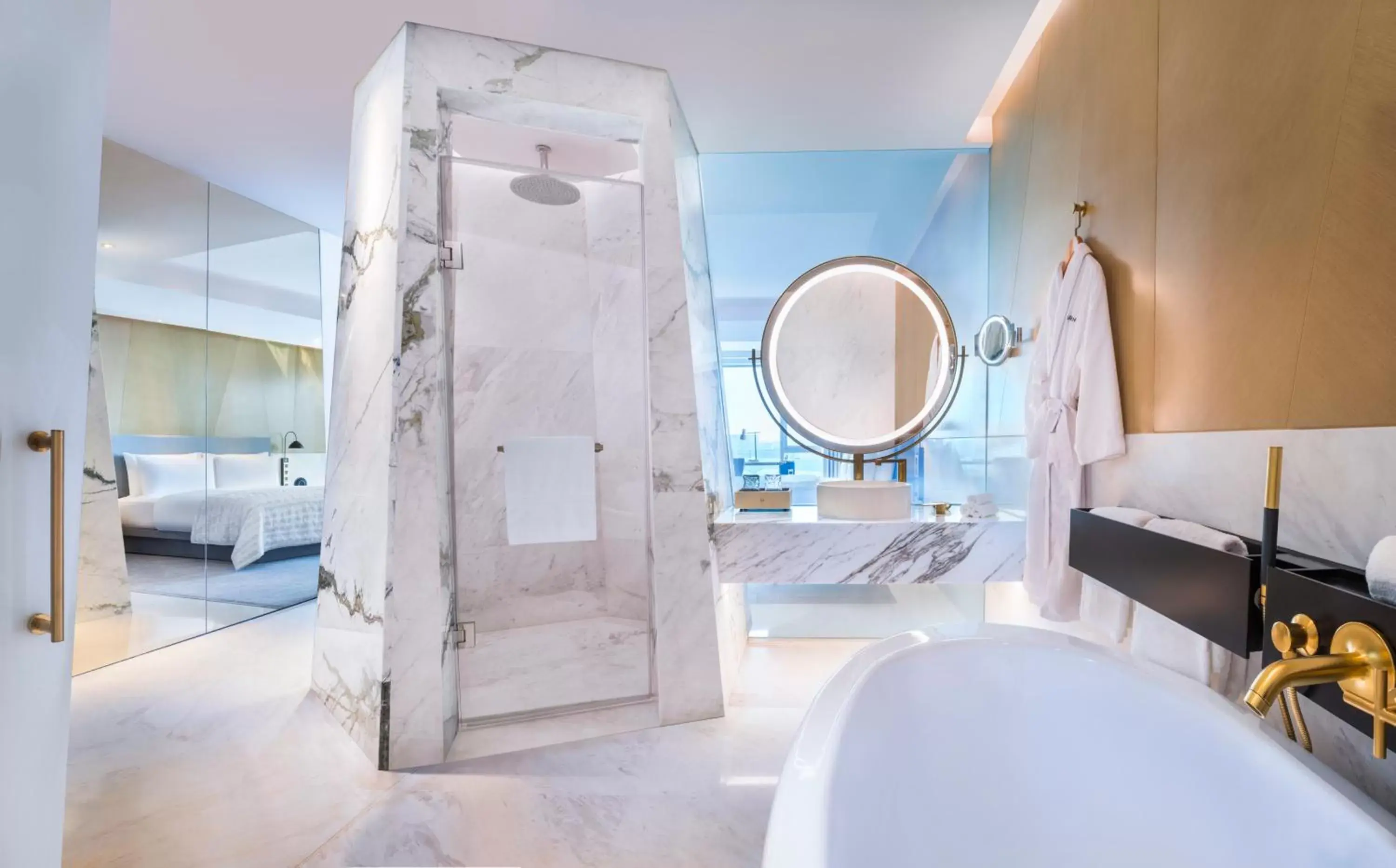 Deluxe Room, Guest room, 2 Queen, City view in Le Meridien Shanghai Hongqiao,Minhang Deluxe Room, Guest room, 2 Queen, City view in Le Meridien Shanghai Hongqiao,Minhang