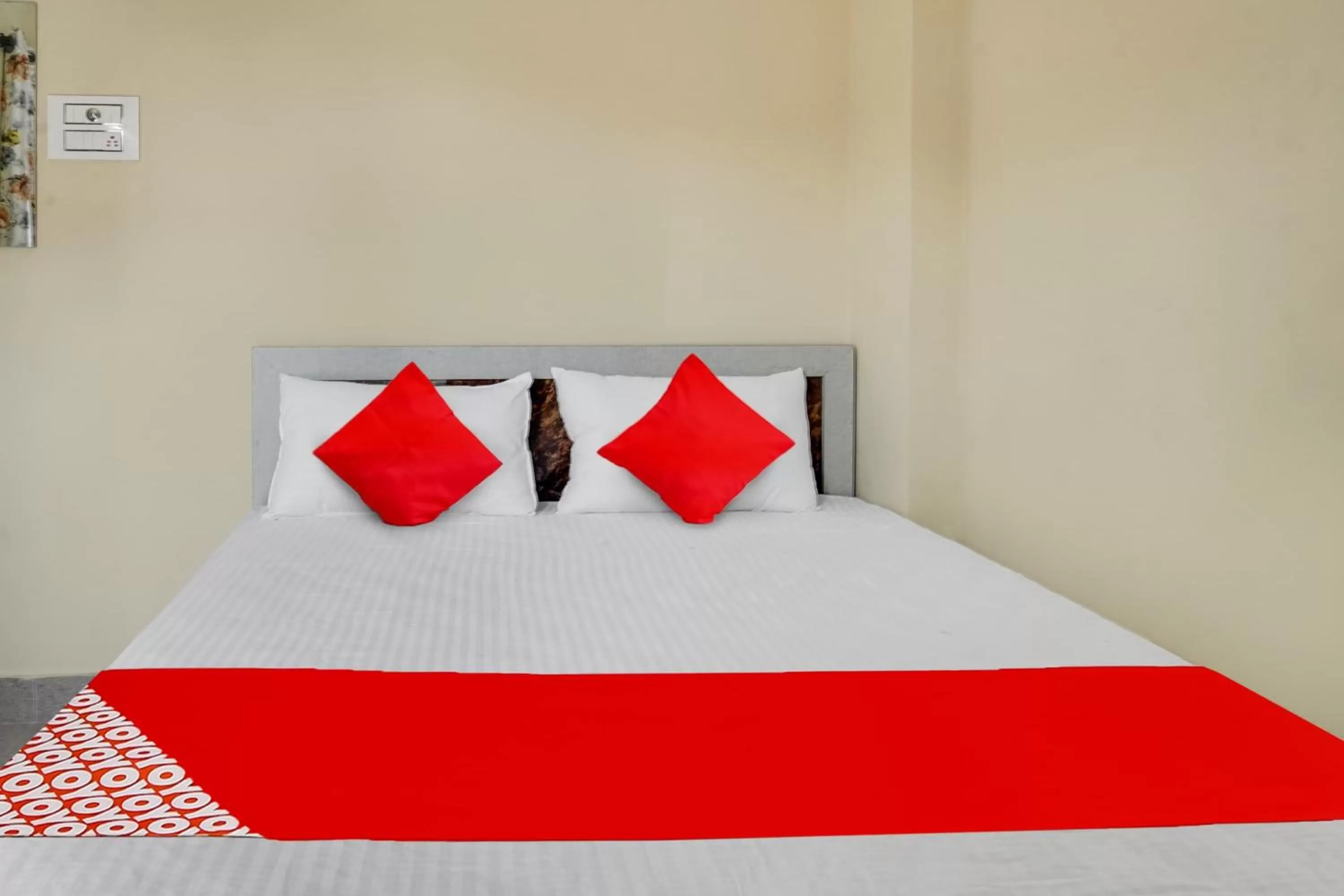 Bedroom, Bed in OYO Flagship Hotel Kashyap Inn