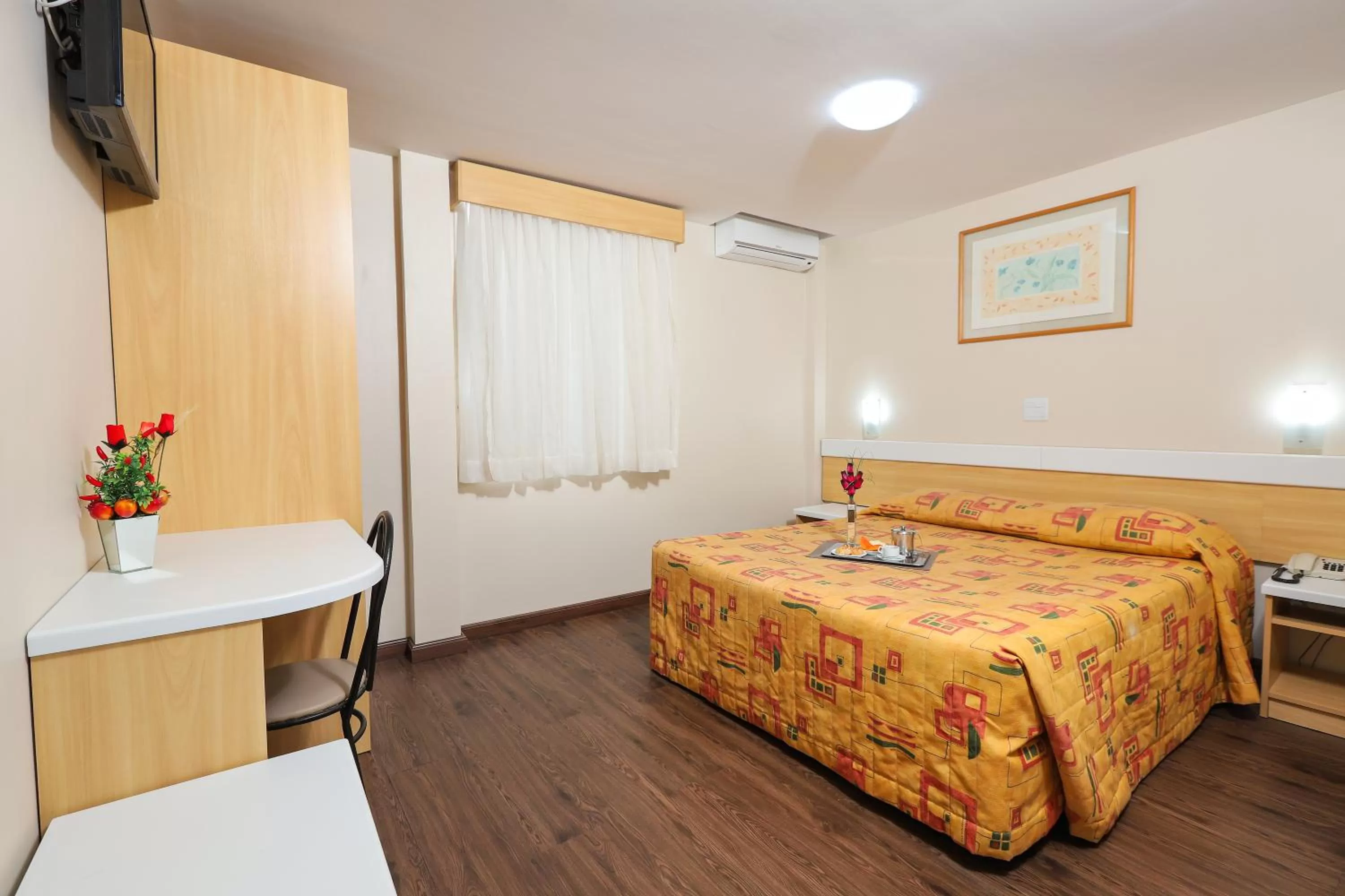 Bed in Hotel Express Terminal Tur - Rodoviária Porto Alegre