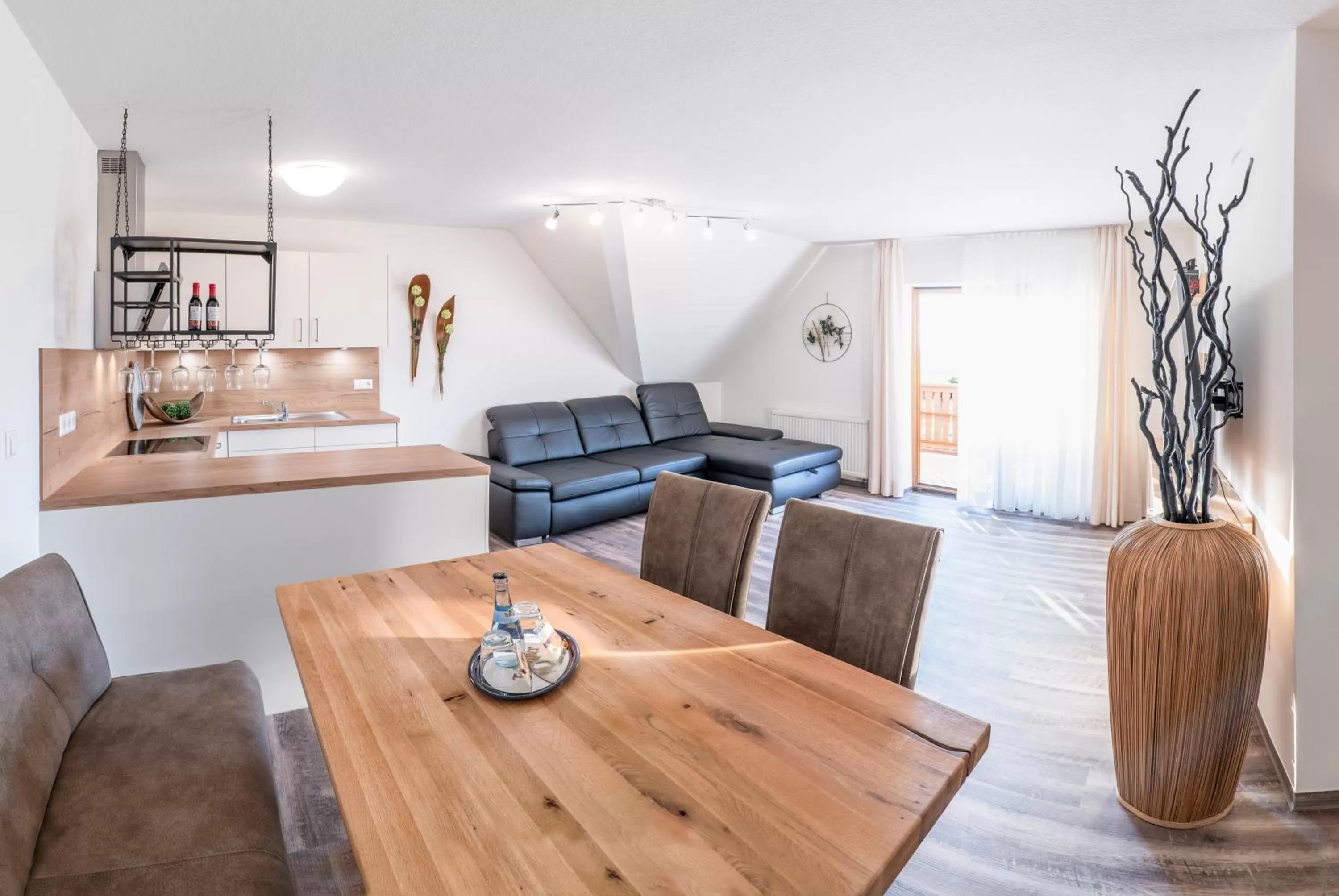 Living room, Bed in Landhotel Kirchberg