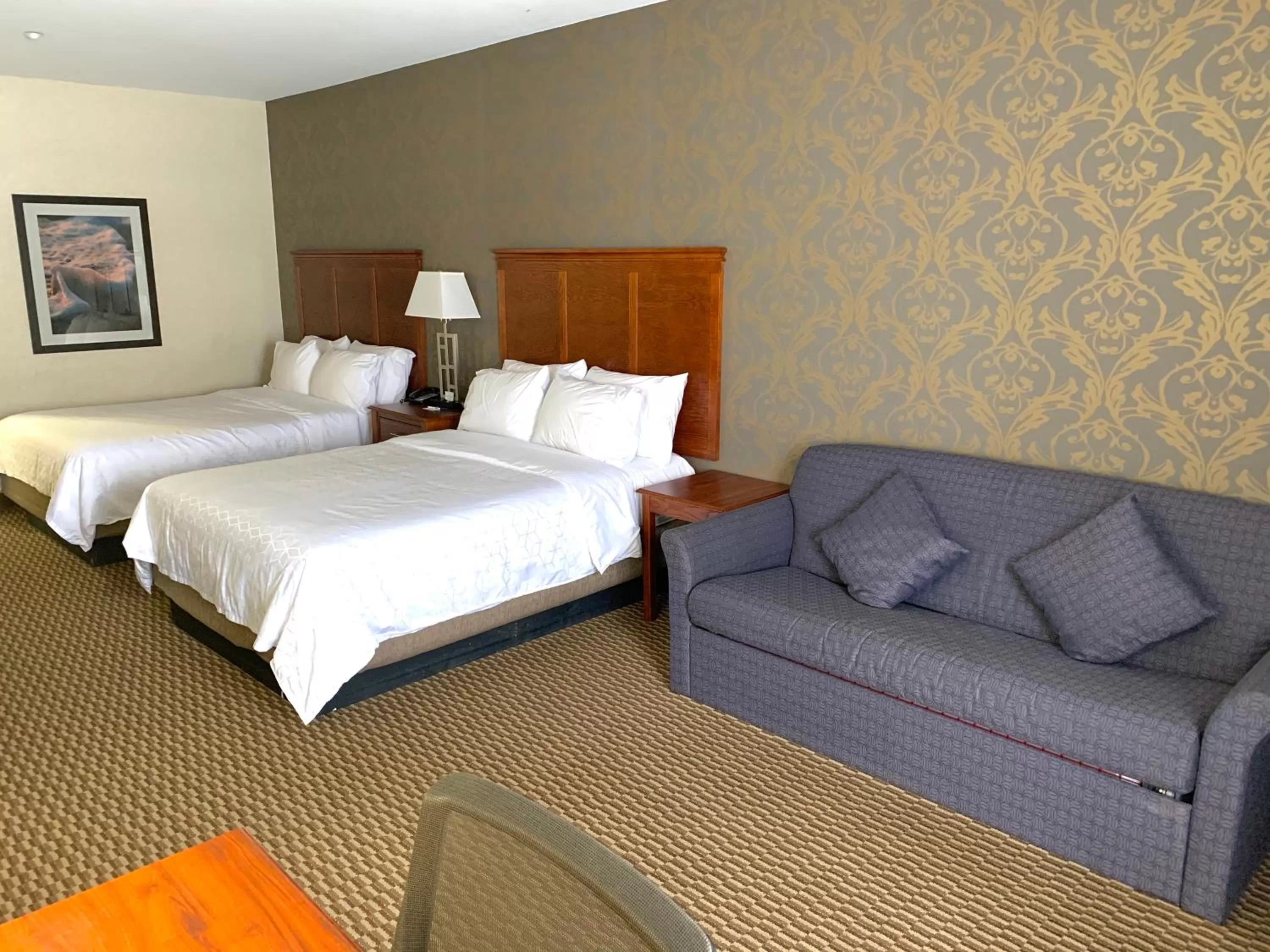 Photo of the whole room, Bed in Holiday Inn Express Holland by IHG