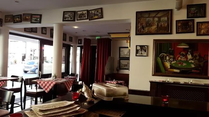 Restaurant/places to eat in Schäfers Hotel