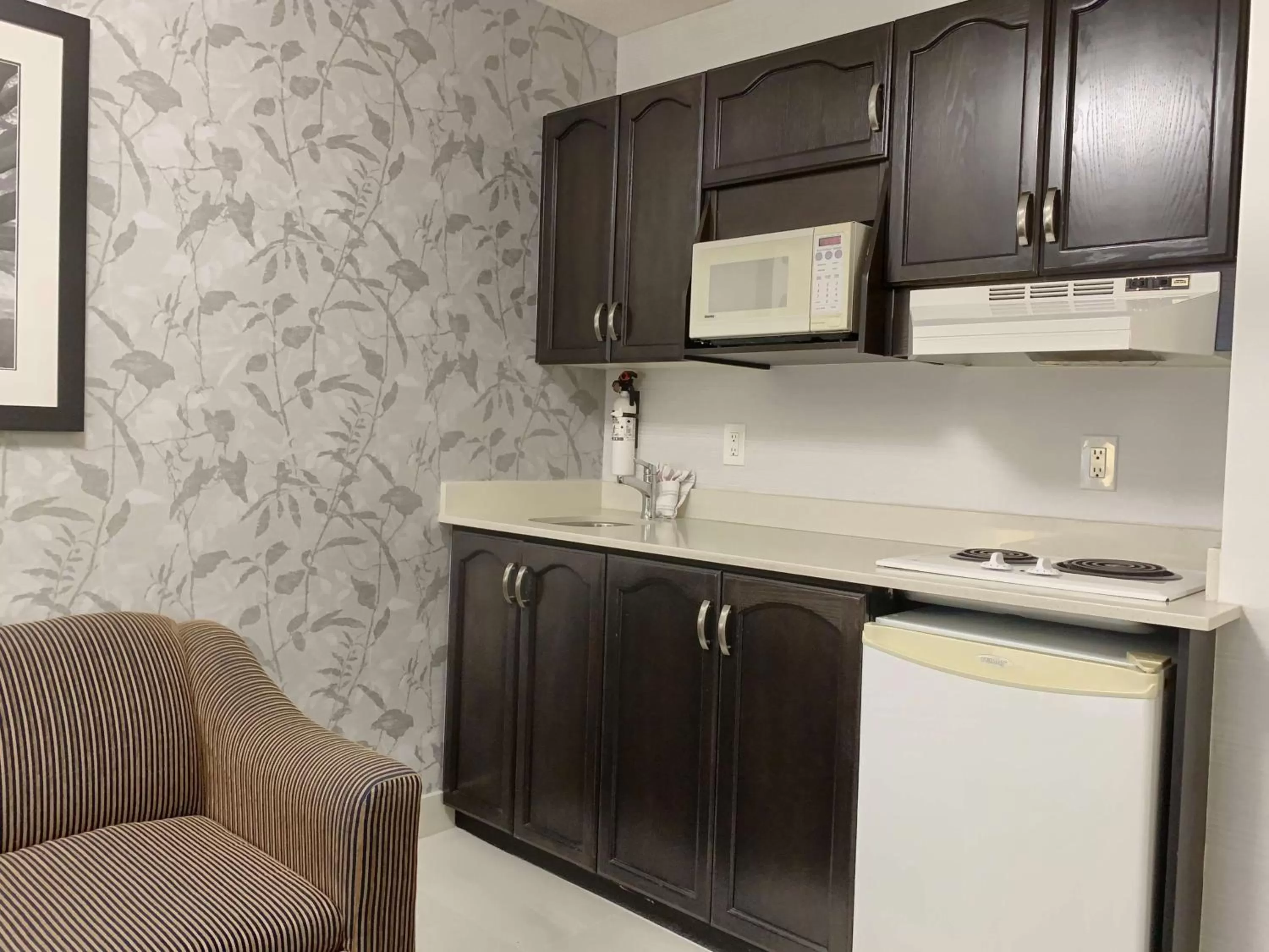 Photo of the whole room in Best Western Plus Regency Inn and Conference Centre