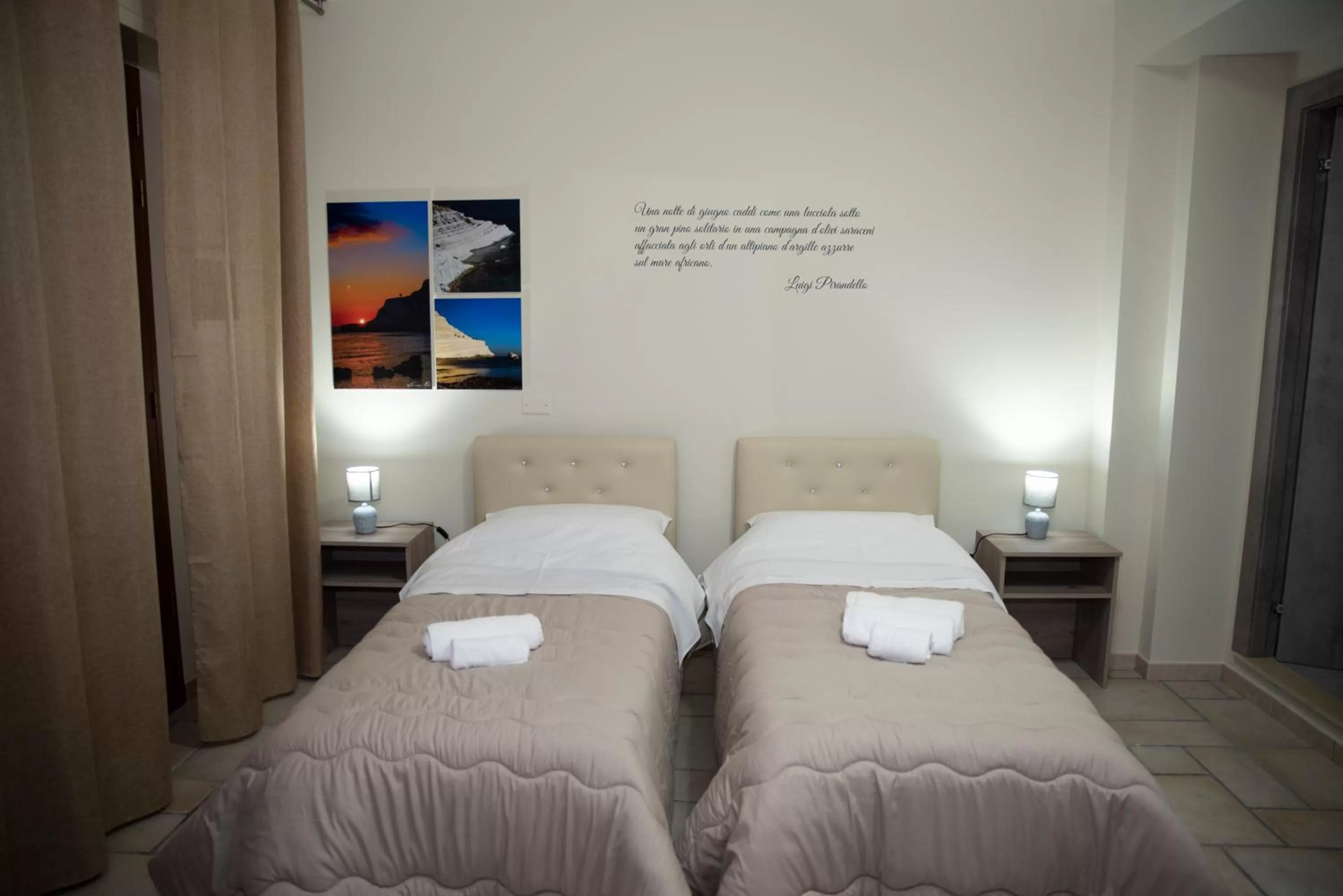 Bedroom, Bed in B&B La Terrazza Degli Scrittori