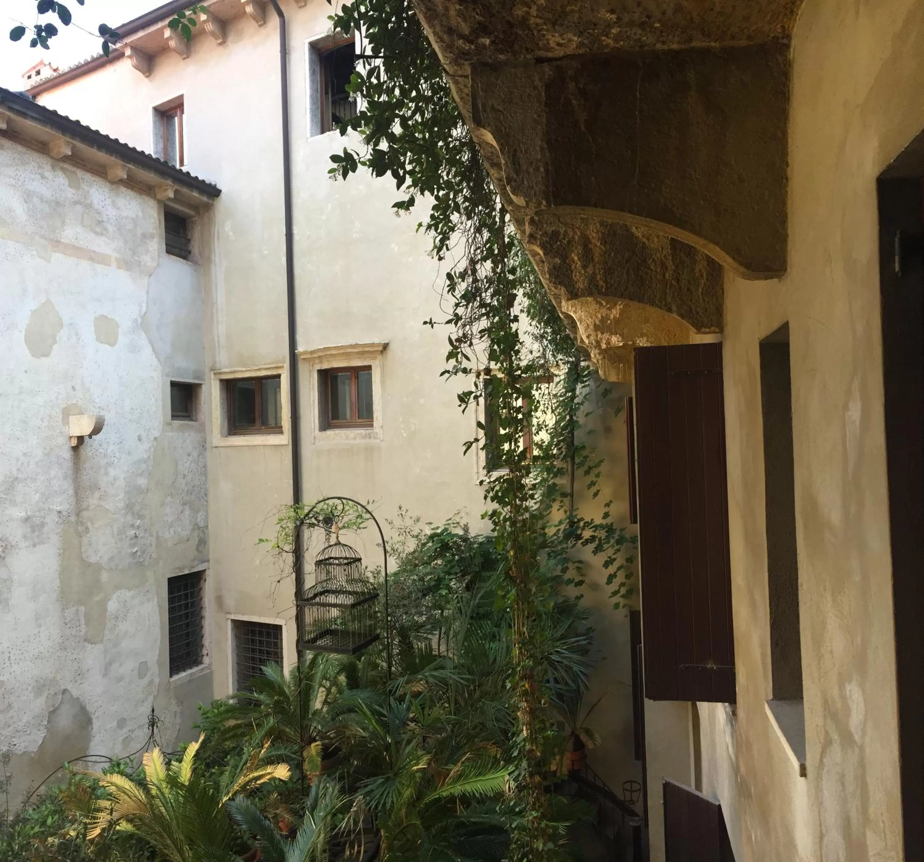 Garden view in Hotel Gabbia D'Oro