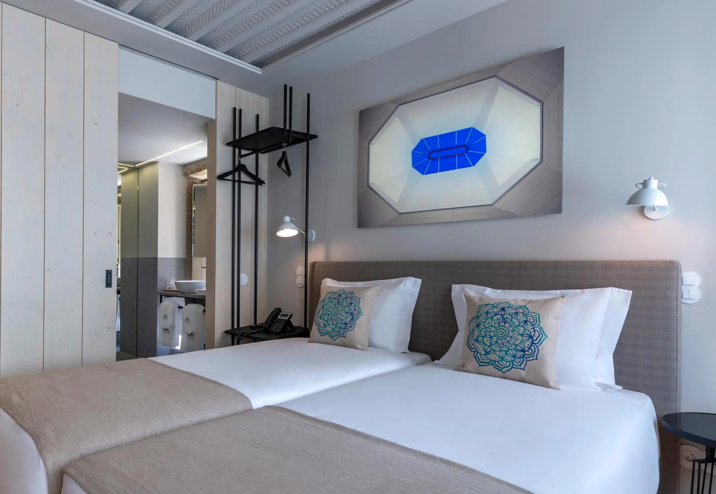 Bed in Porta Nova Collection House