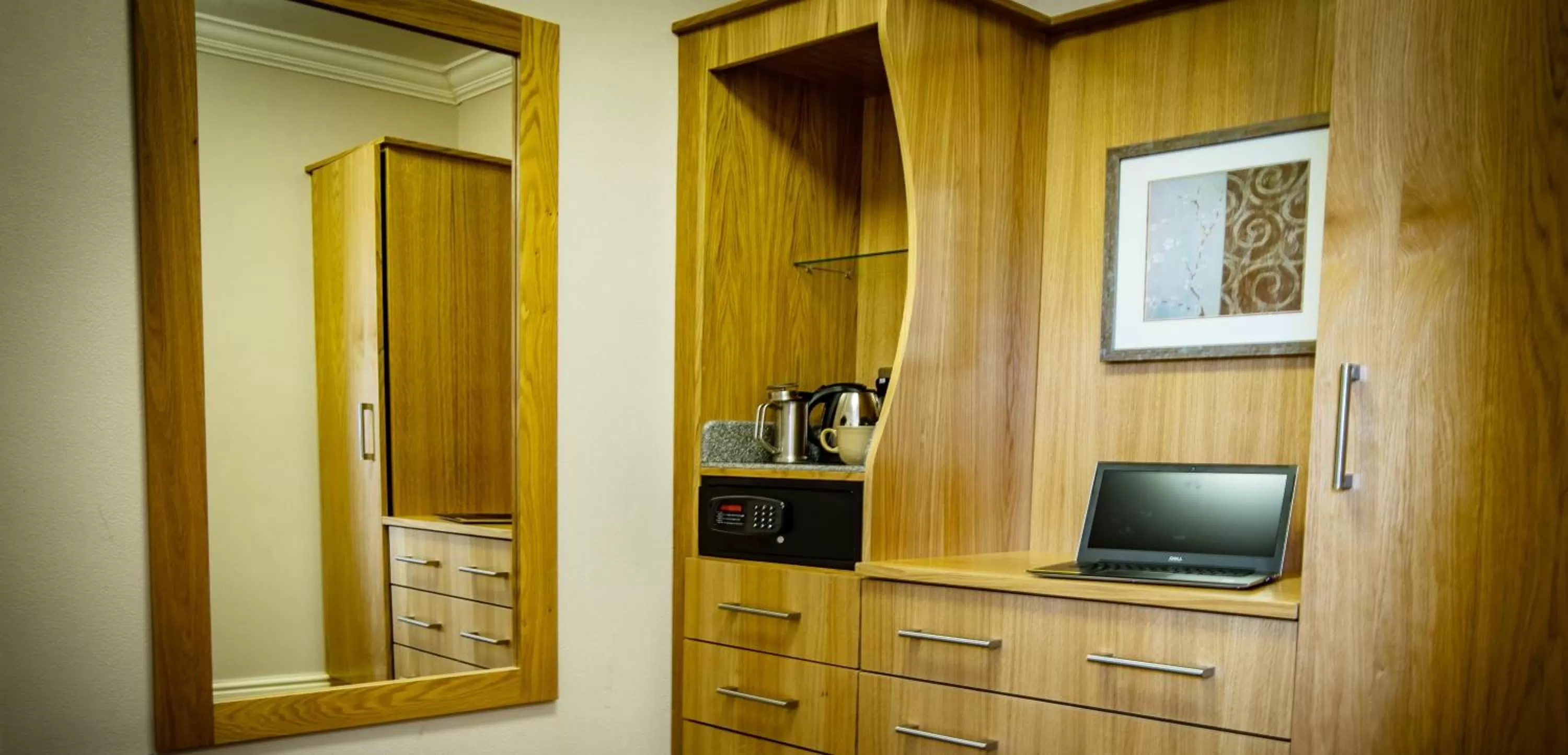 Coffee/tea facilities in Crown Spa Hotel Scarborough by Compass Hospitality