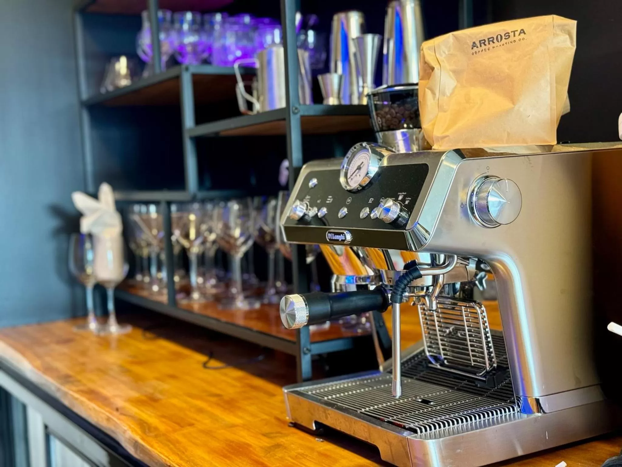 Restaurant/places to eat in B-Ks Premier Motel Palmerston North