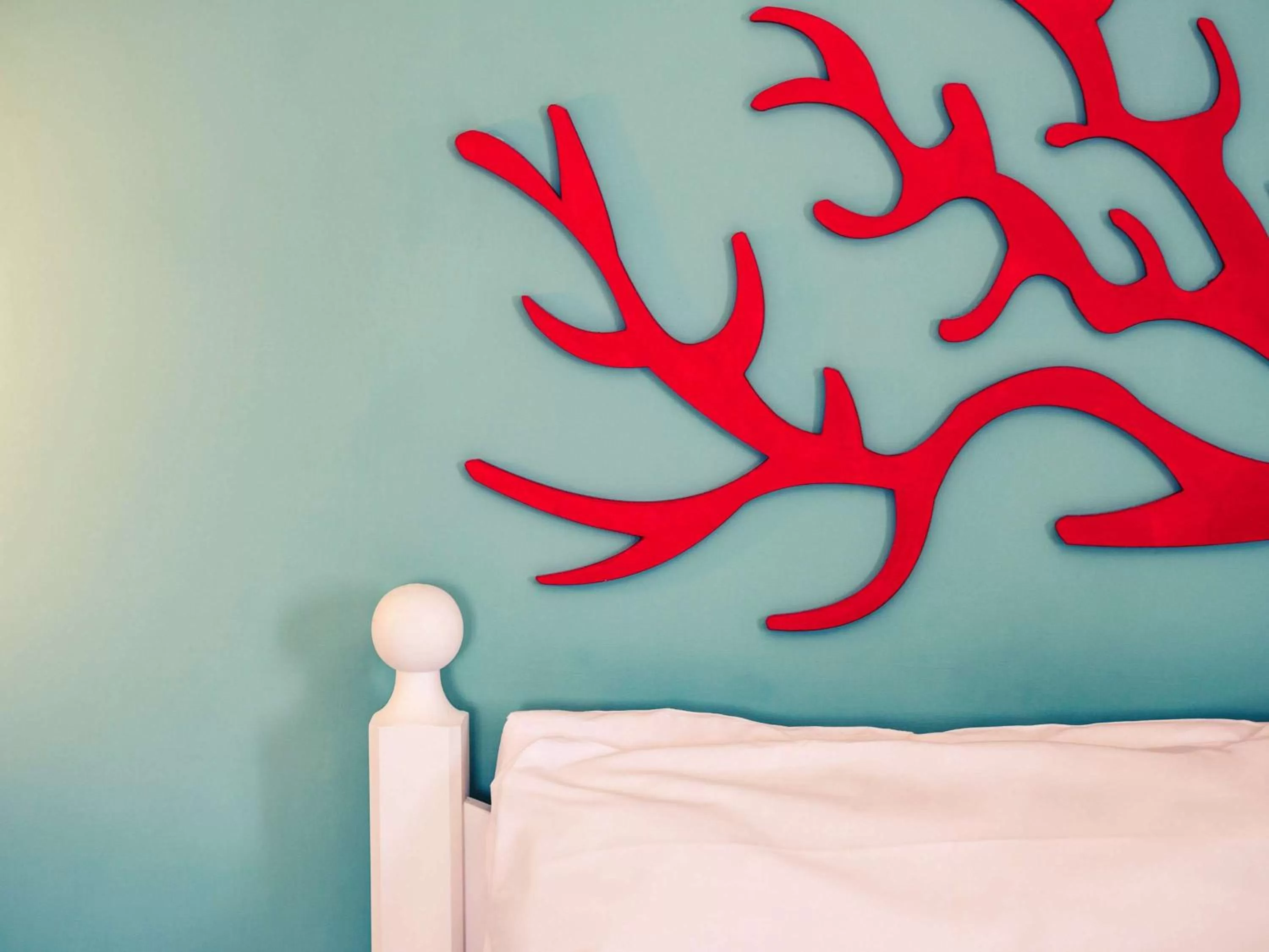 Photo of the whole room in Sunbay Park Hotel