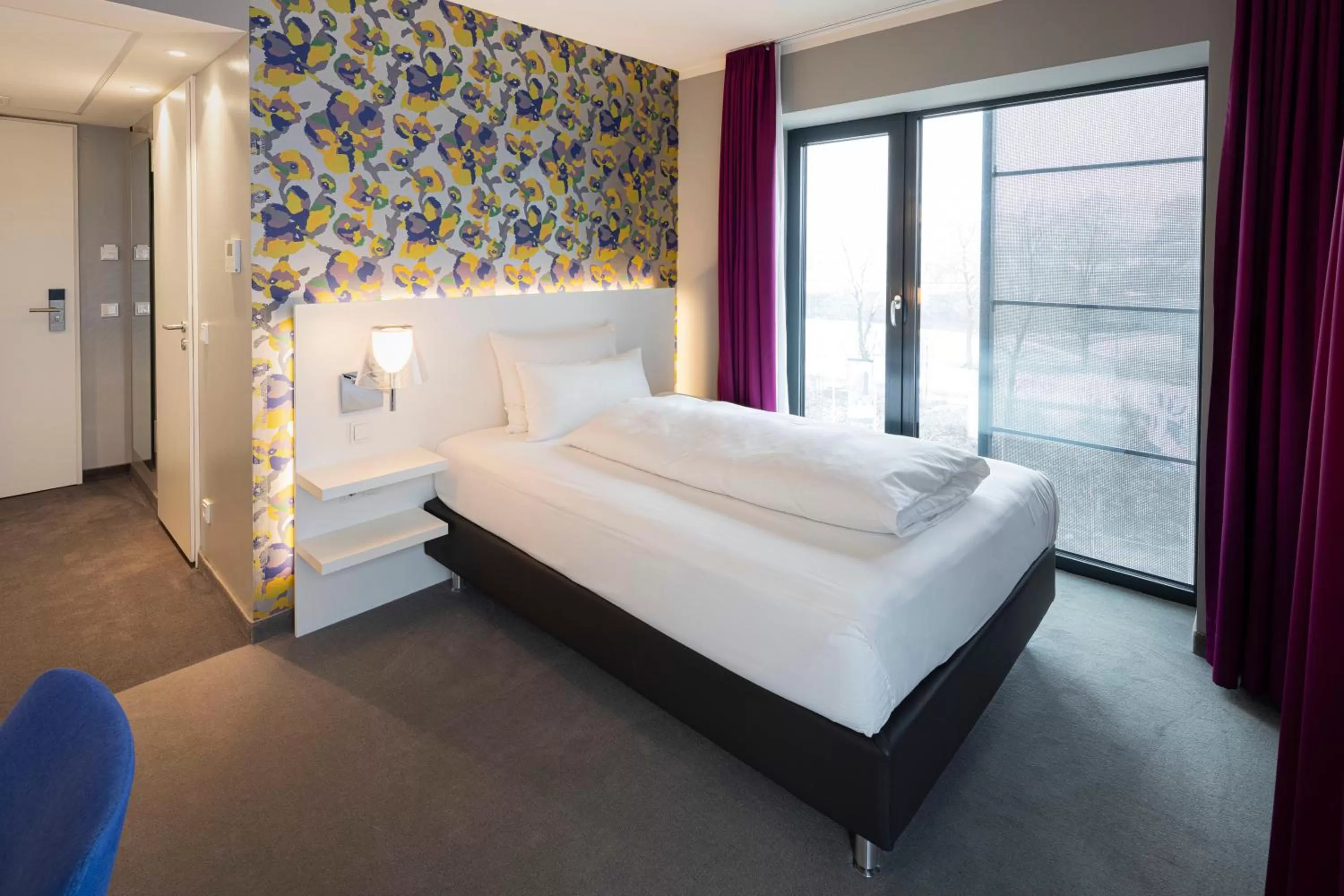 Photo of the whole room, Bed in Hotel am Remspark