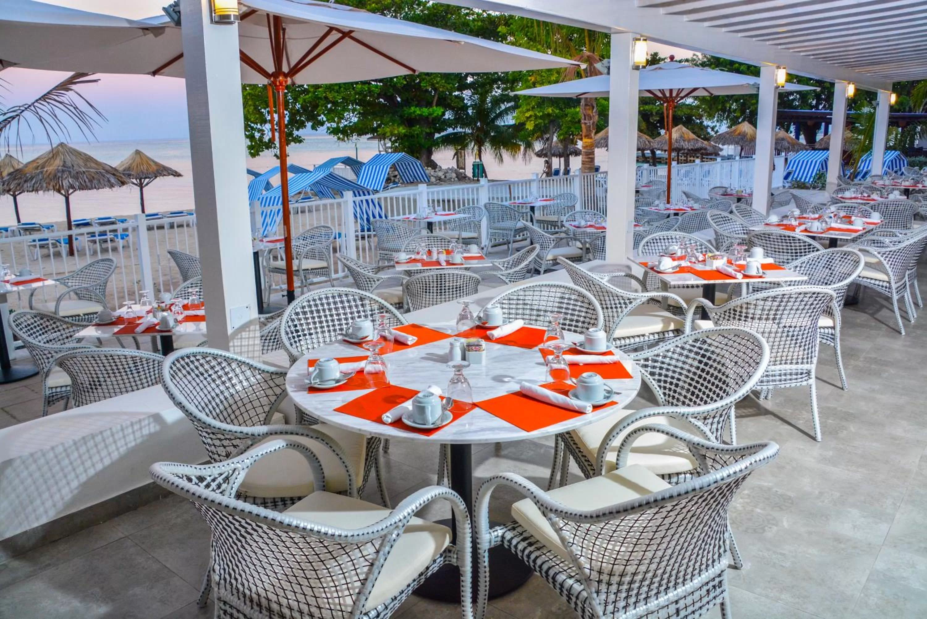 Property building in Grand Decameron Cornwall Beach, A Trademark All-Inclusive Resort